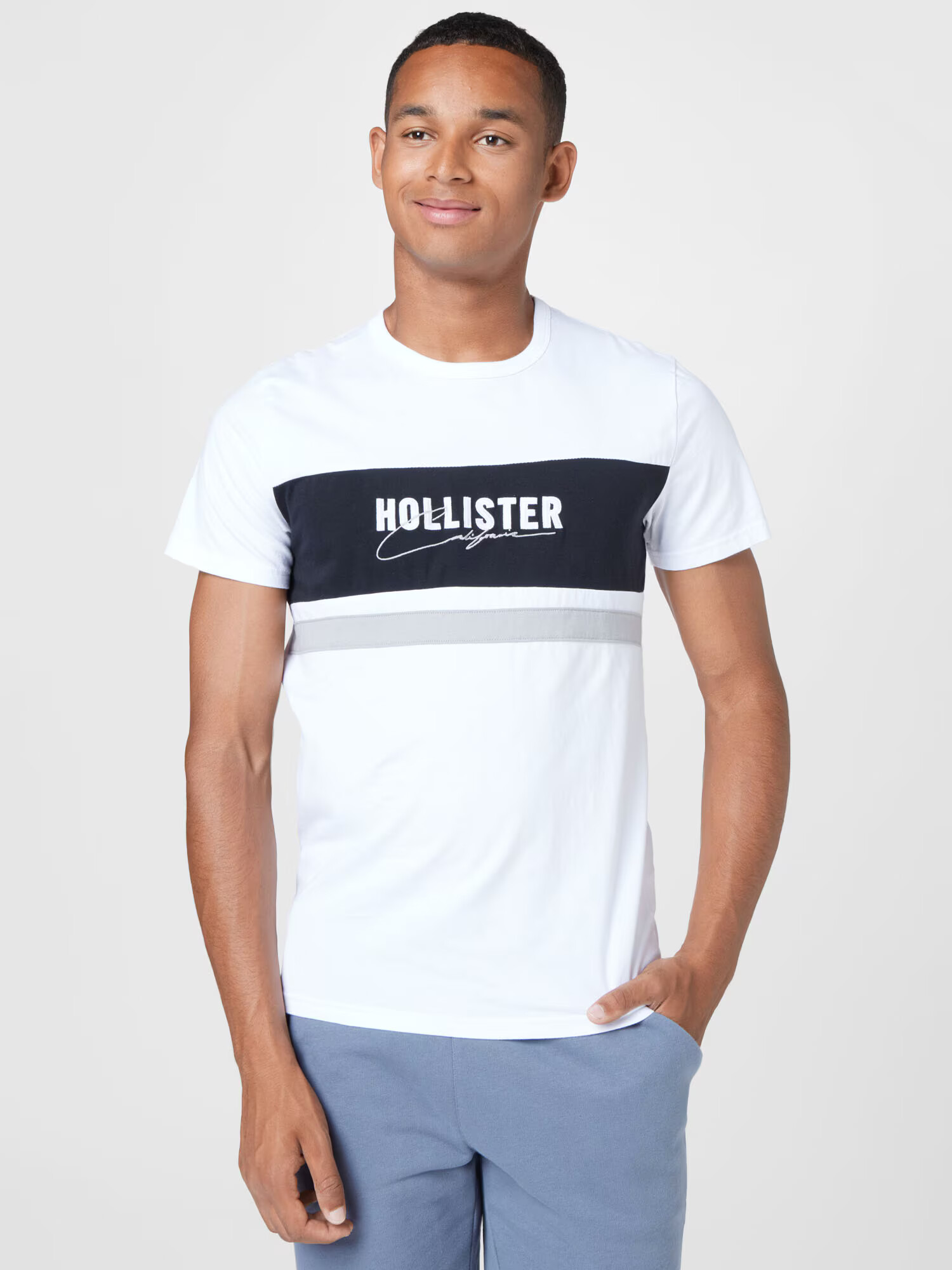 HOLLISTER Tricou gri / negru / alb - Pled.ro