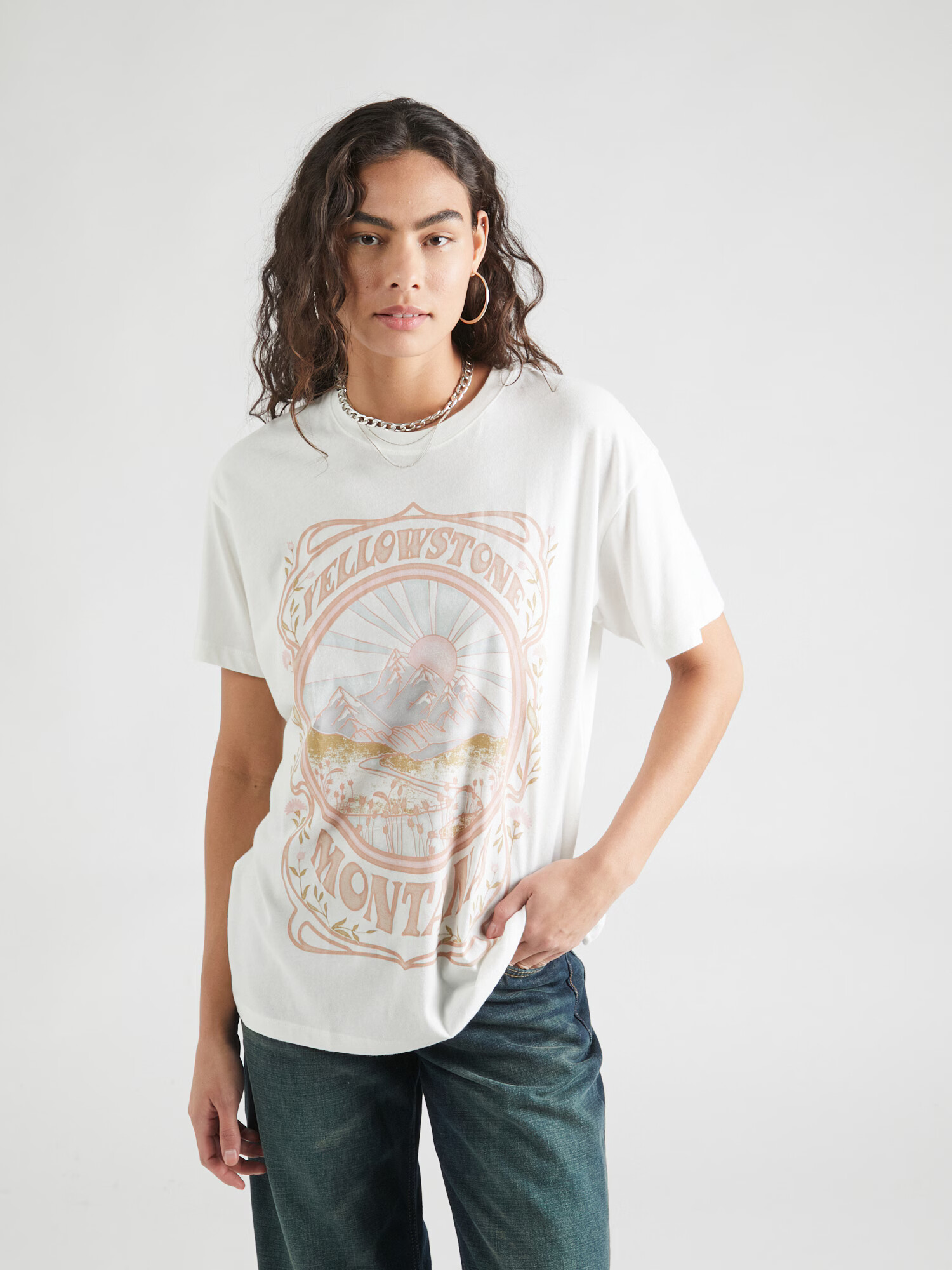 HOLLISTER Tricou 'HOLIDAY' crem / culoarea pielii / albastru deschis / maro ruginiu - Pled.ro