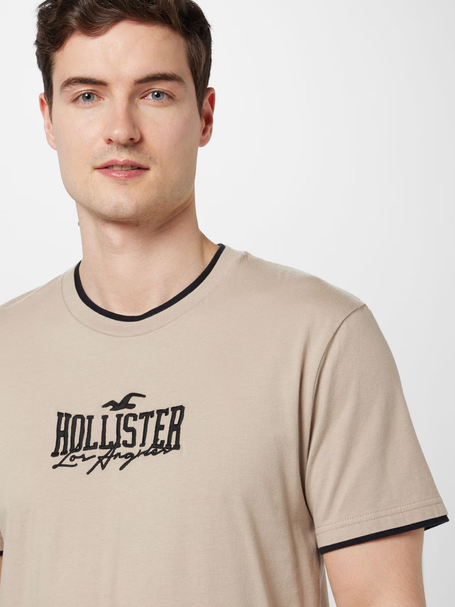 HOLLISTER Tricou maro deschis / negru - Pled.ro