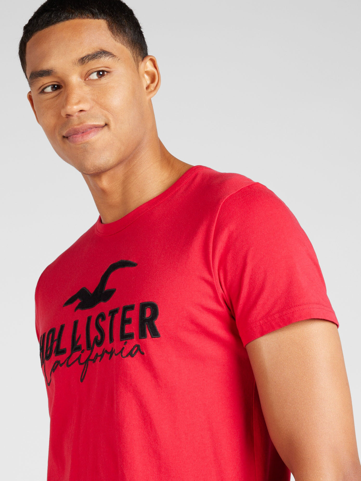 HOLLISTER Tricou roșu / negru - Pled.ro