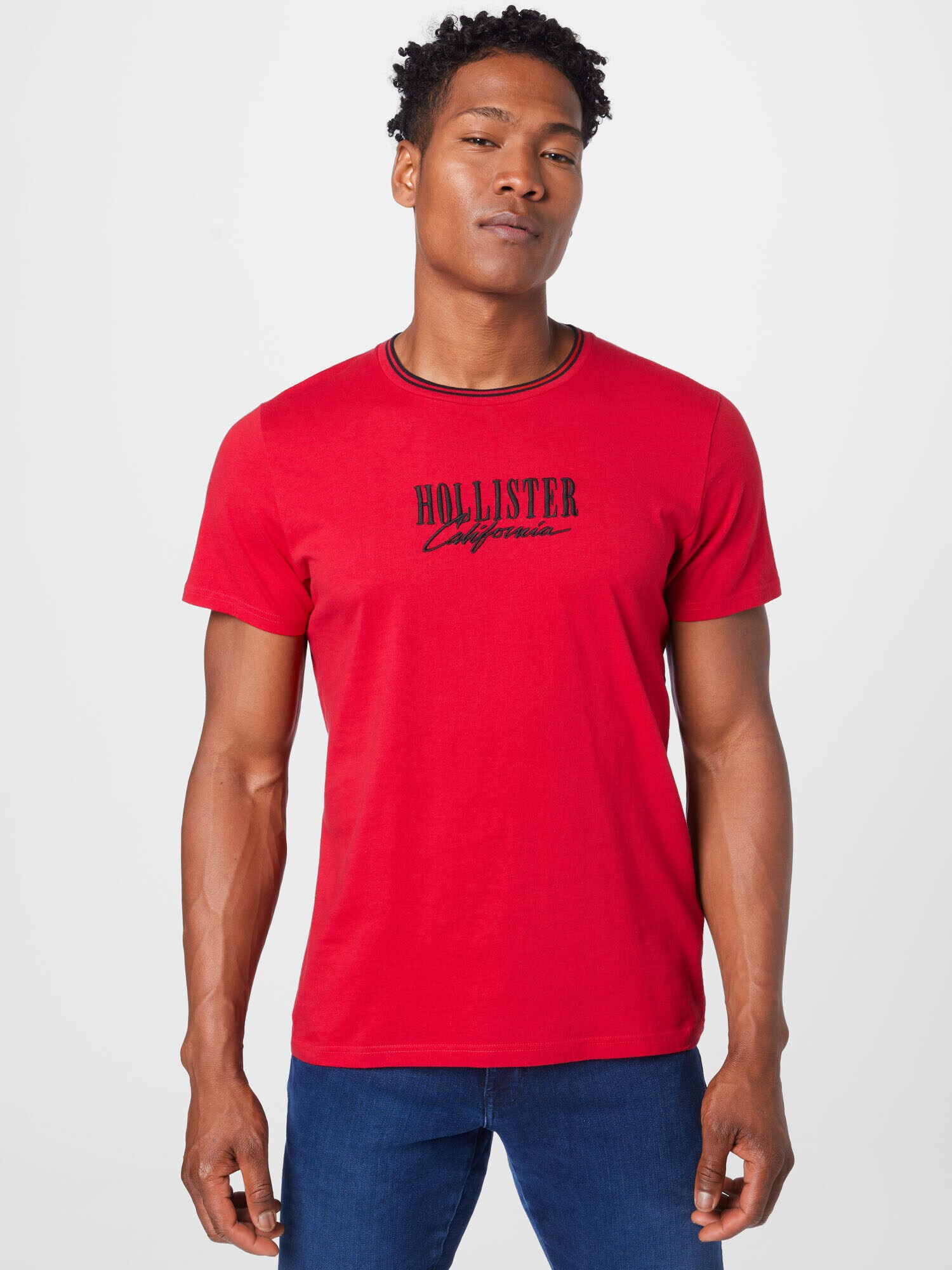 HOLLISTER Tricou 'VARSITY MAR' roșu cranberry / negru - Pled.ro