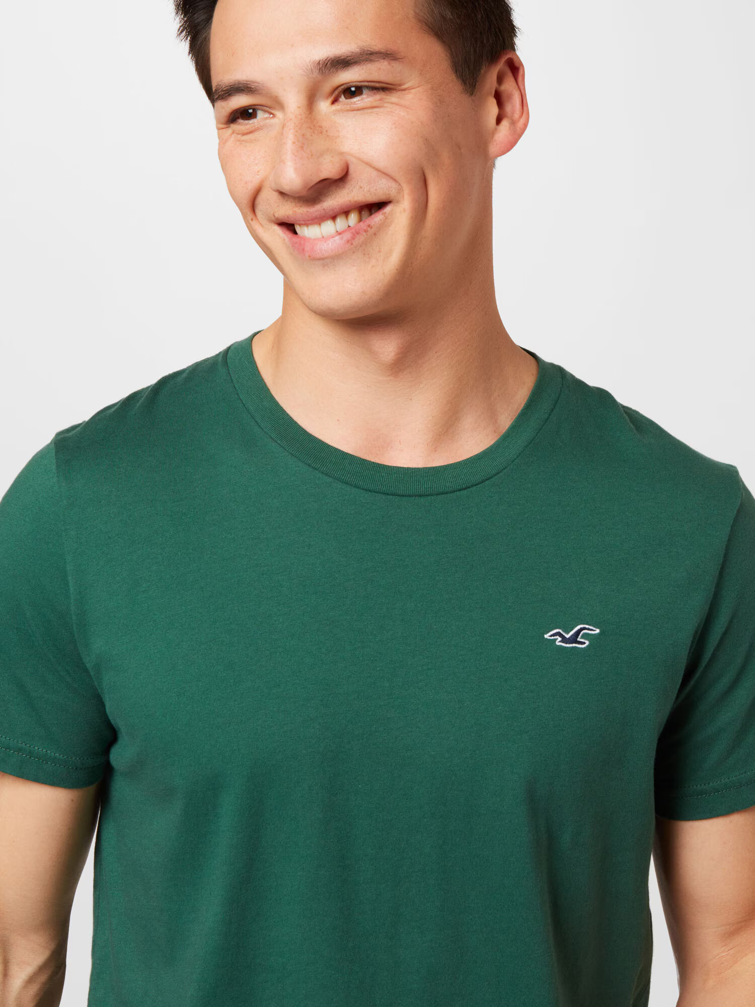 HOLLISTER Tricou verde închis / alb - Pled.ro