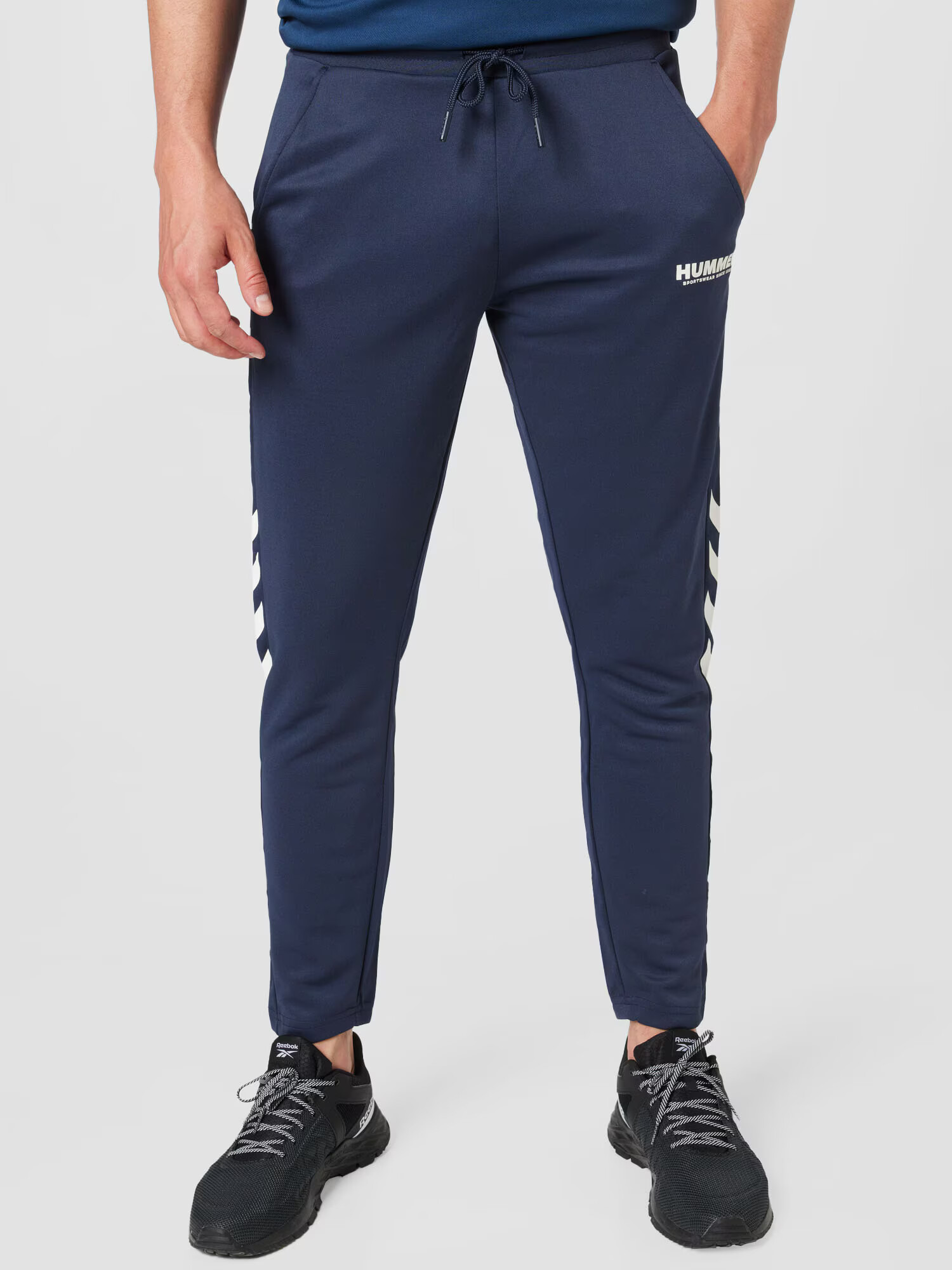 Hummel Pantaloni sport 'Legacy' albastru marin / alb - Pled.ro