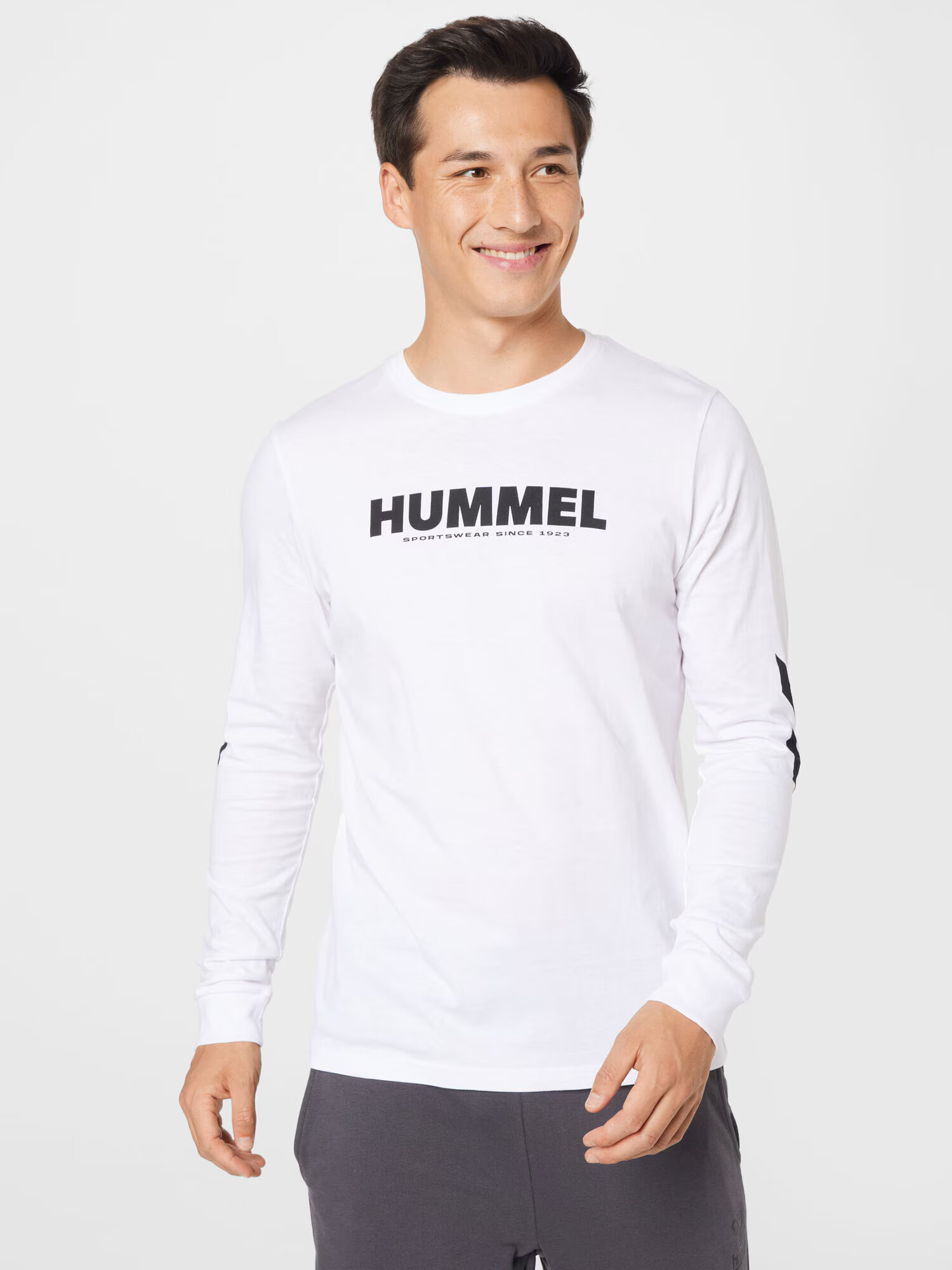 Hummel Tricou funcțional 'Legacy' negru / alb - Pled.ro