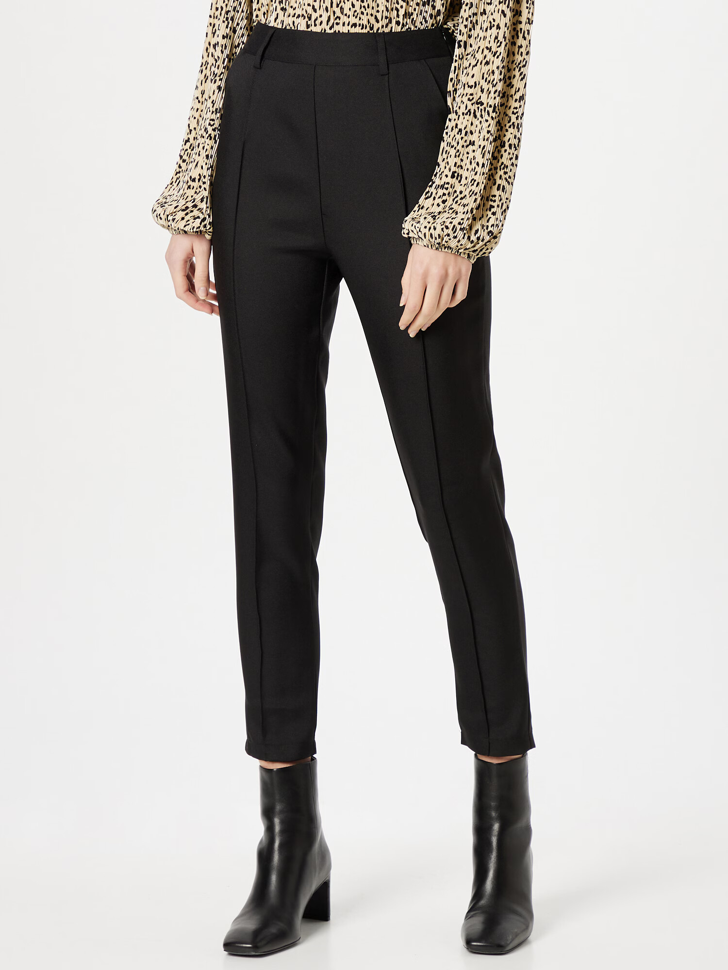 In The Style Pantaloni 'LORNA' negru - Pled.ro