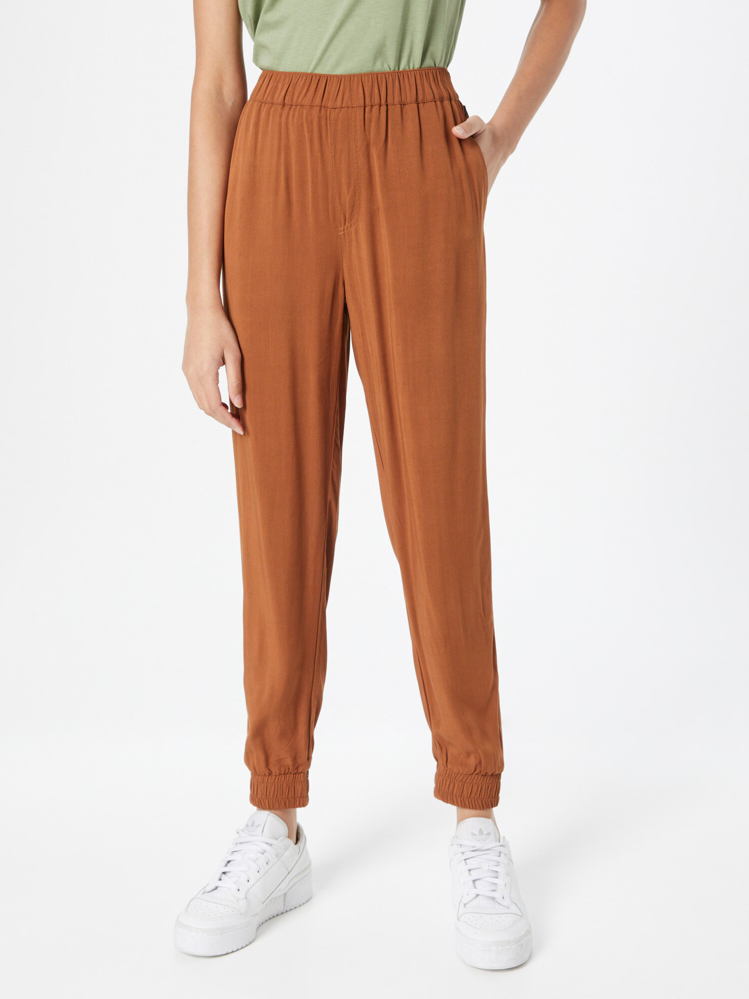 Iriedaily Pantaloni 'Civic' maro caramel / negru - Pled.ro