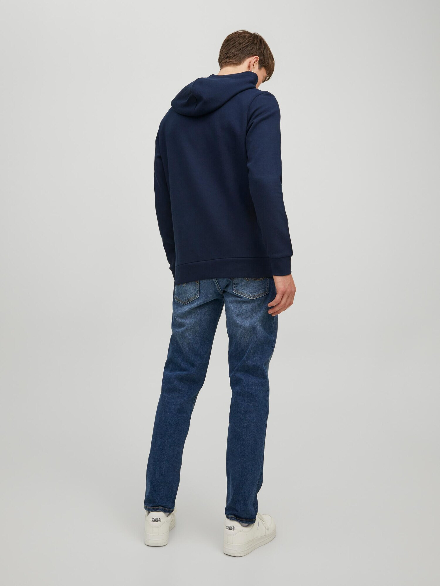 JACK & JONES Bluză de molton 'Ramp' bleumarin / albastru fumuriu / portocaliu / negru - Pled.ro