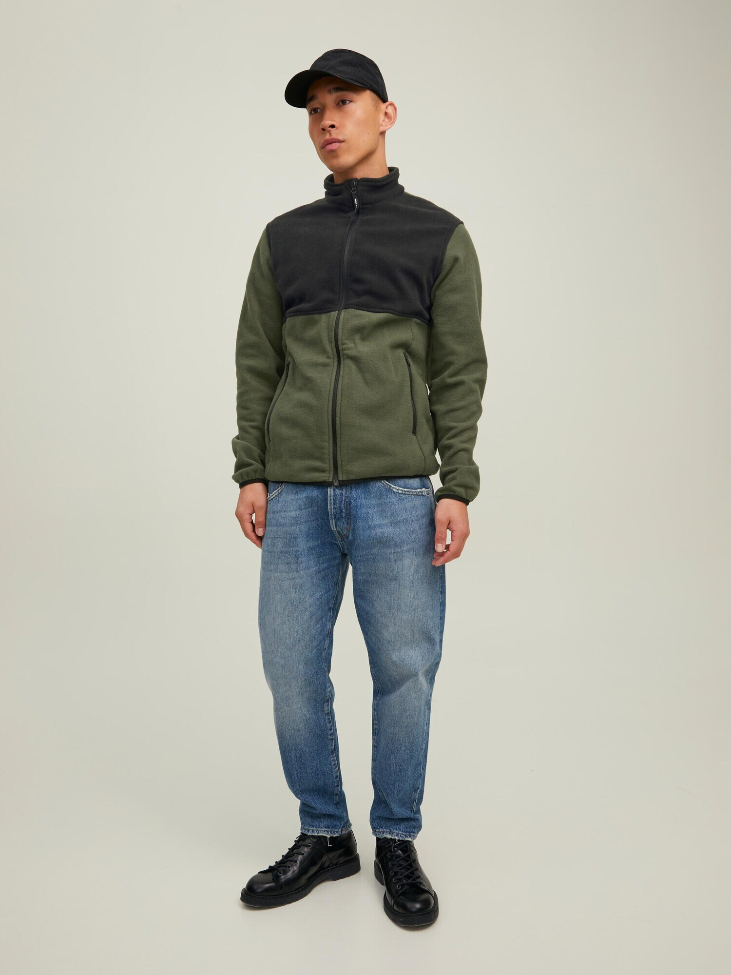 JACK & JONES Jachetă fleece 'Hyper' kaki / negru - Pled.ro