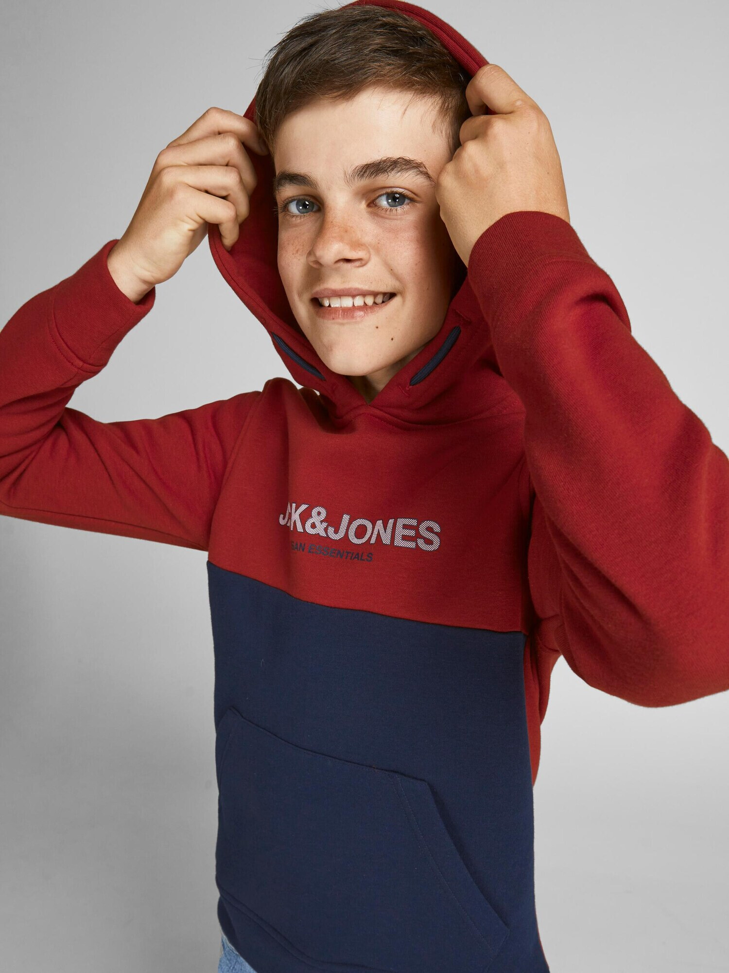 Jack & Jones Junior Bluză de molton 'Urban' bleumarin / roşu închis / alb - Pled.ro