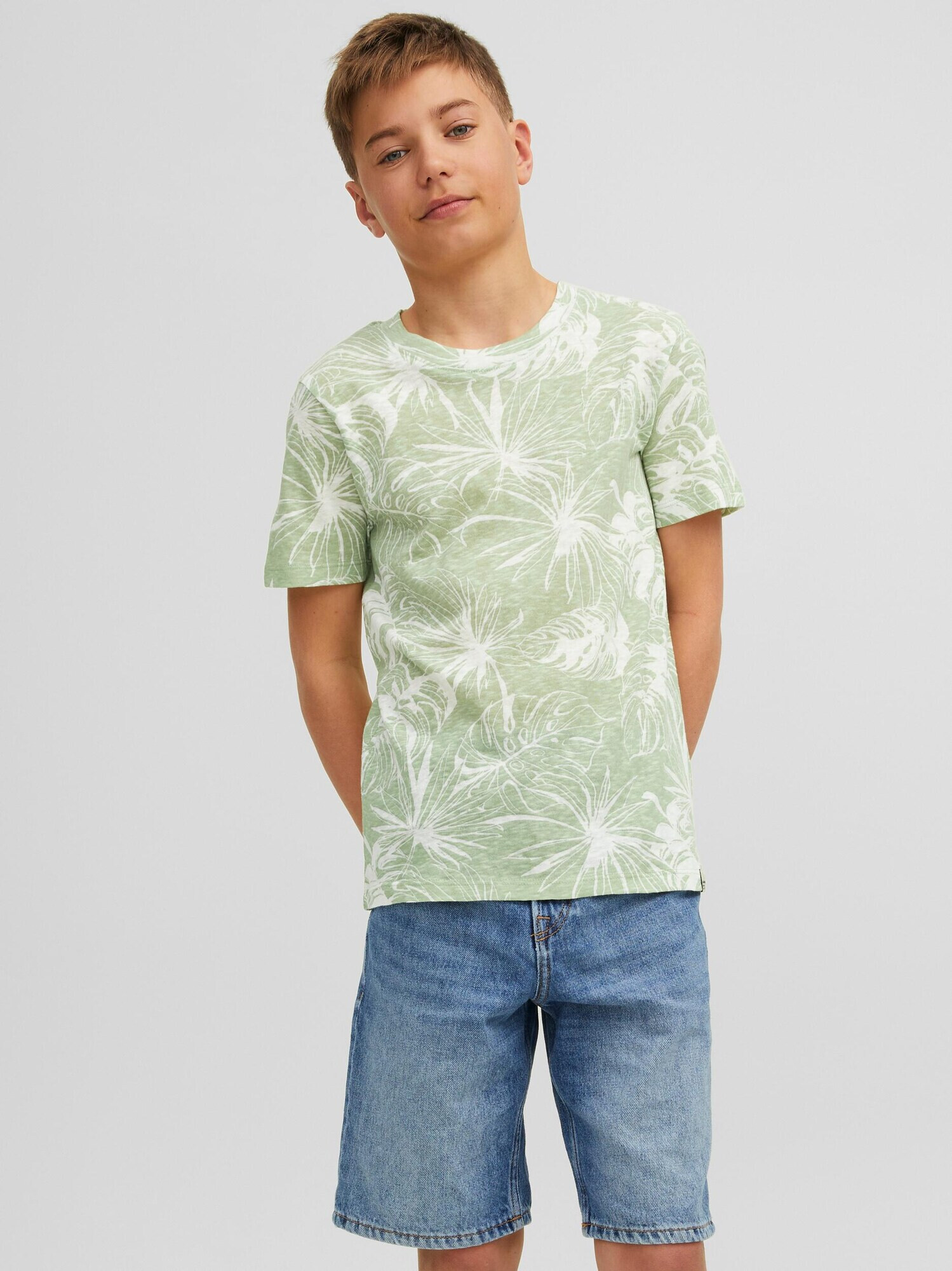 Jack & Jones Junior Tricou 'Breezy' verde pastel / alb - Pled.ro