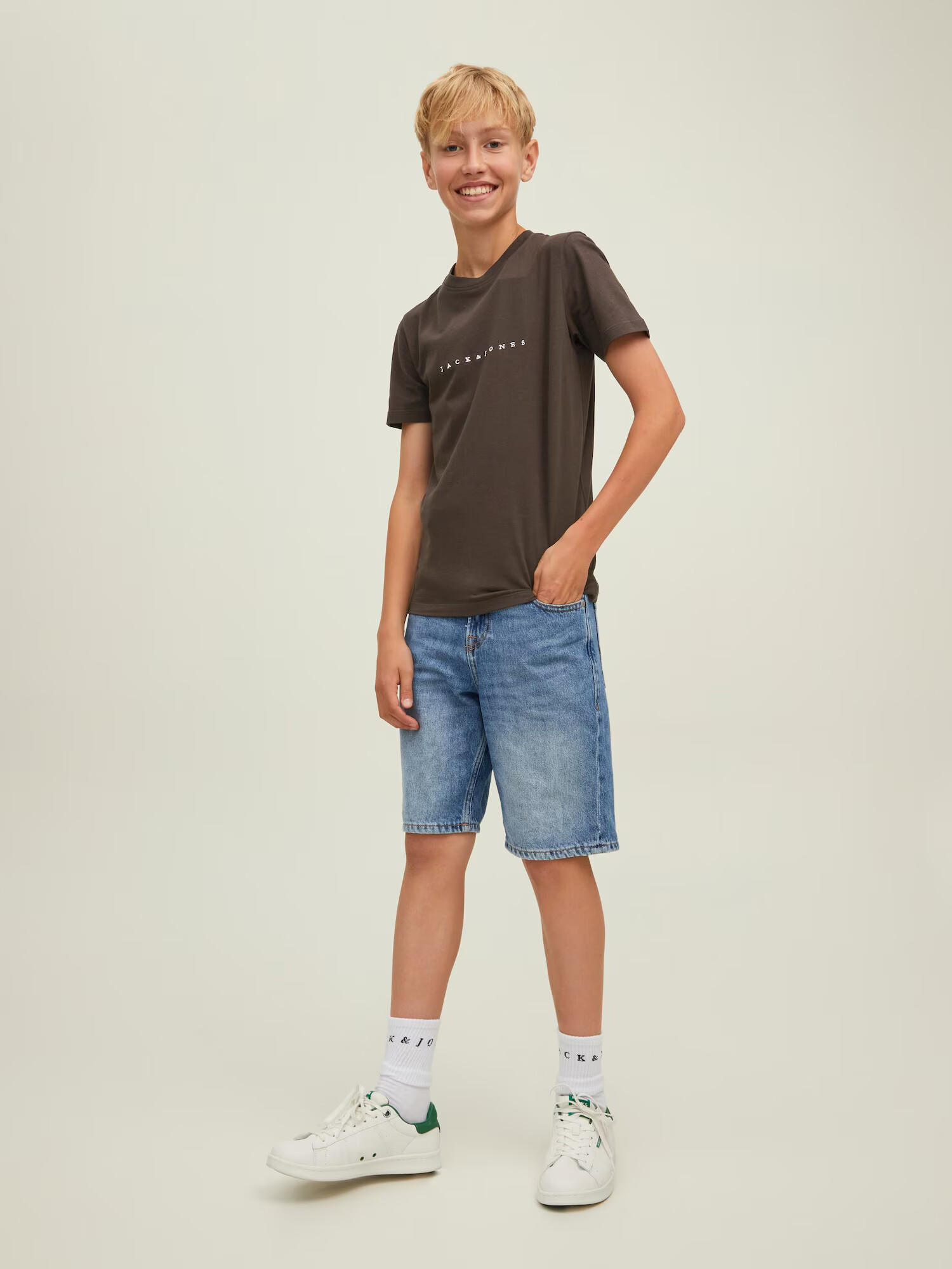 Jack & Jones Junior Tricou 'Copenhagen' maro închis / alb - Pled.ro