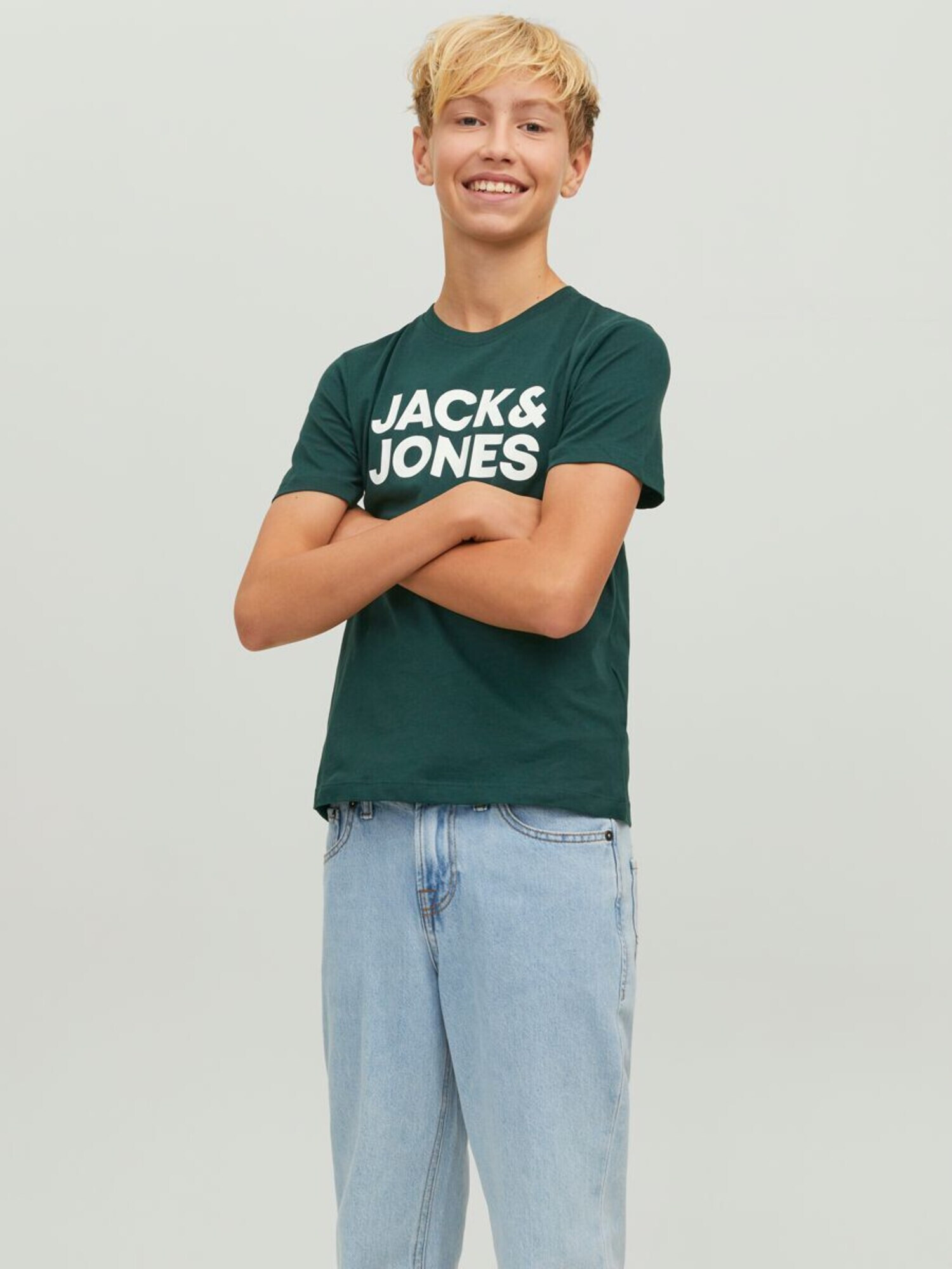 Jack & Jones Junior Tricou 'ECORP' verde pin / alb - Pled.ro