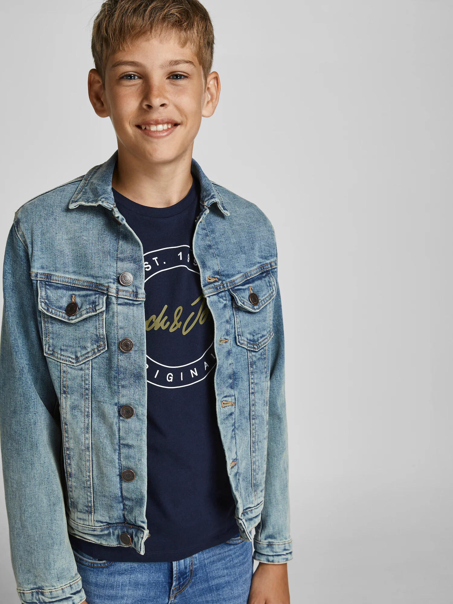 Jack & Jones Junior Tricou 'Jerry' albastru închis / verde kiwi / alb - Pled.ro