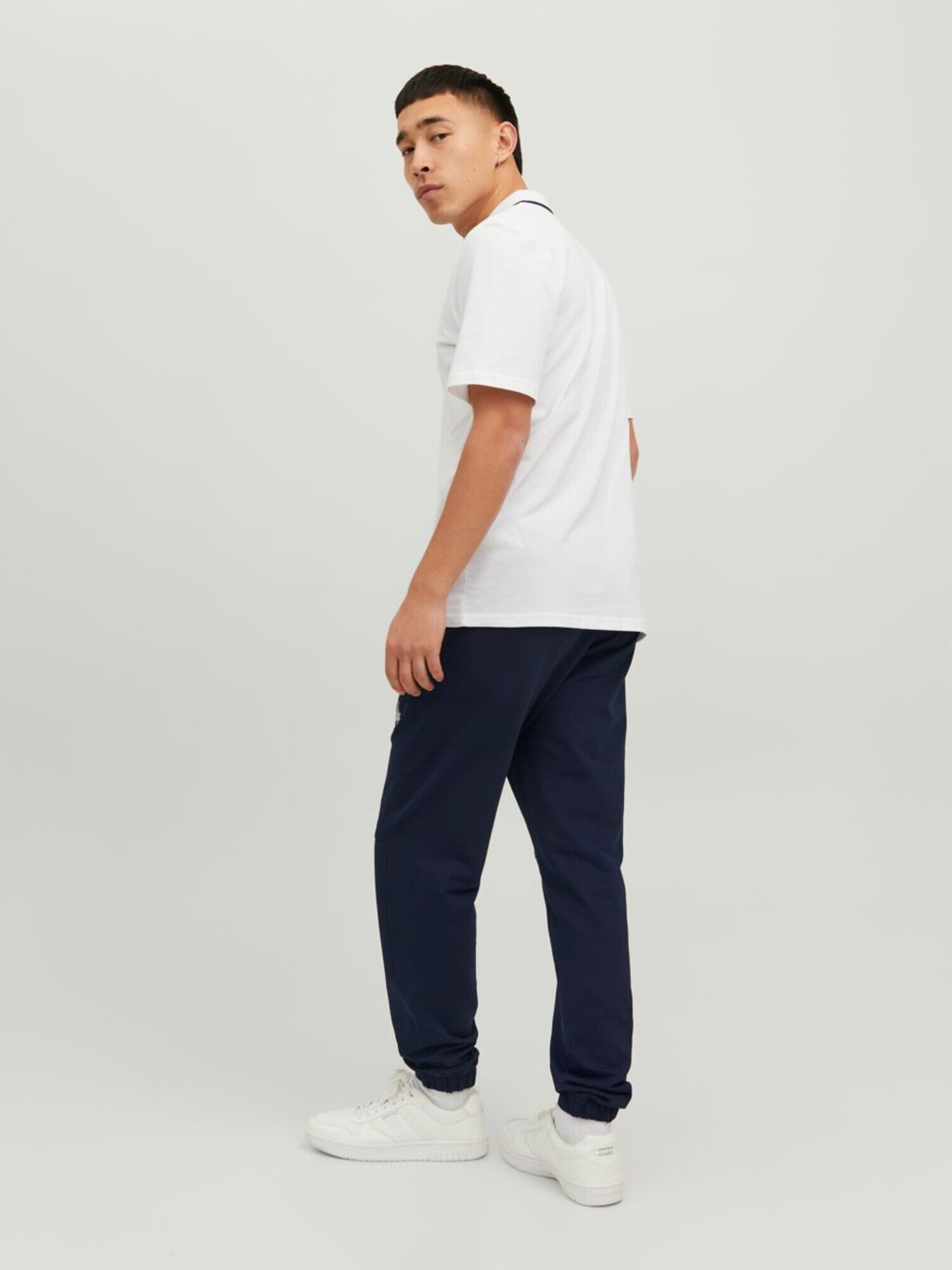 JACK & JONES Pantaloni bleumarin / roșu rodie / sângeriu / alb - Pled.ro