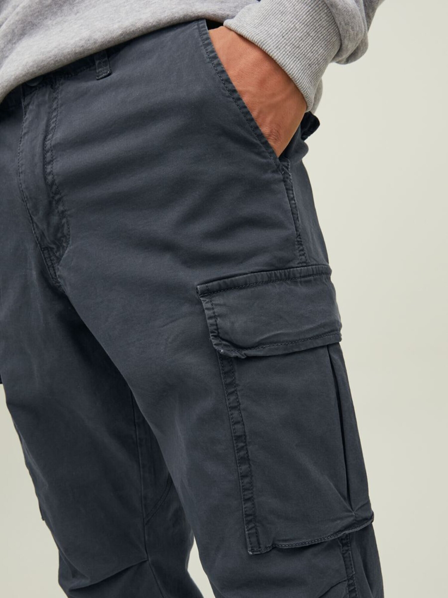 JACK & JONES Pantaloni cu buzunare 'Ace Tucker' gri bazalt - Pled.ro