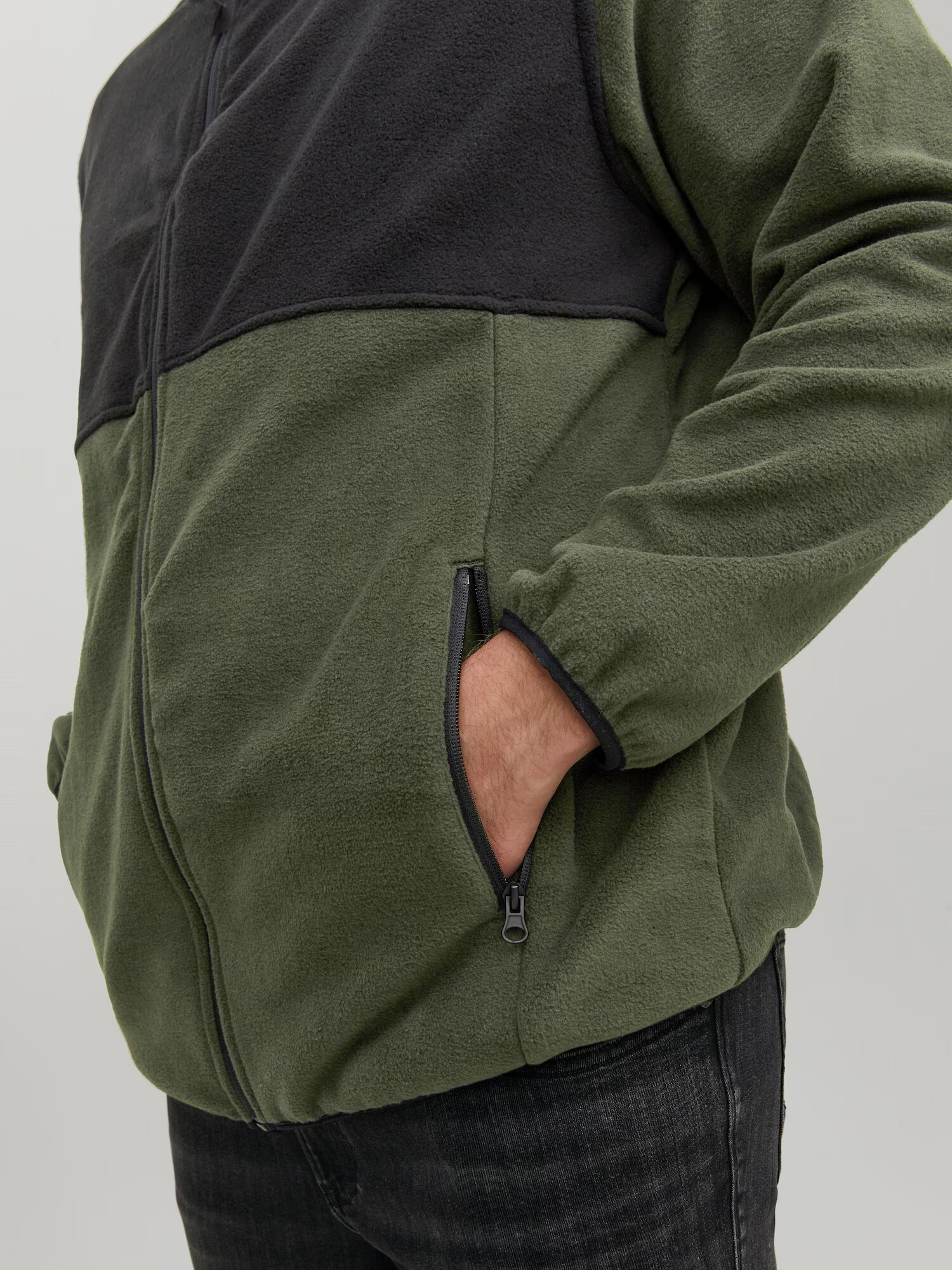 Jack & Jones Plus Jachetă fleece 'Hyper' oliv / verde închis - Pled.ro