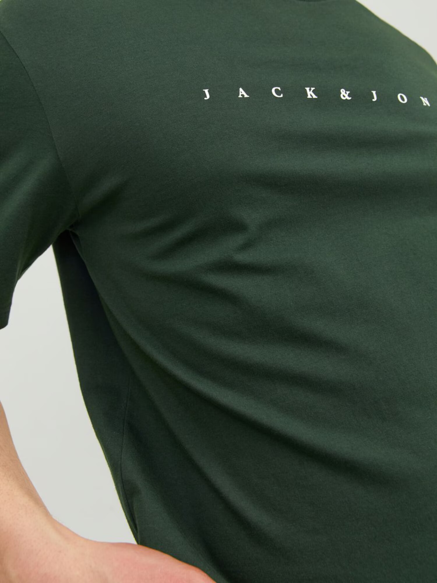 JACK & JONES Tricou verde pin / alb - Pled.ro