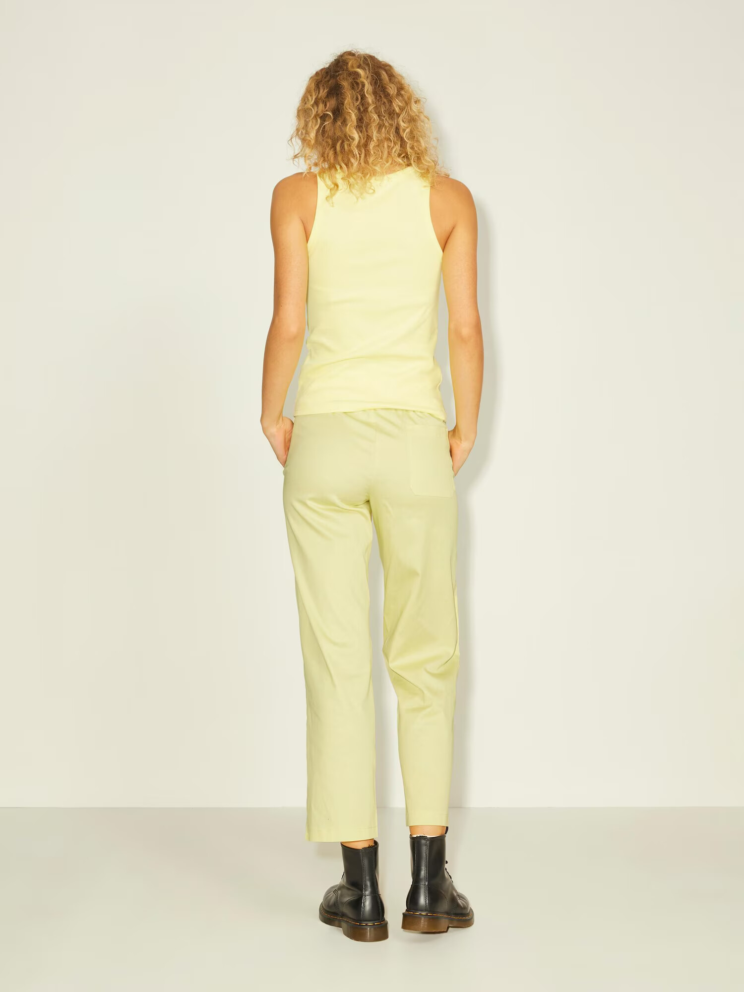 JJXX Pantaloni 'Alva' galben - Pled.ro