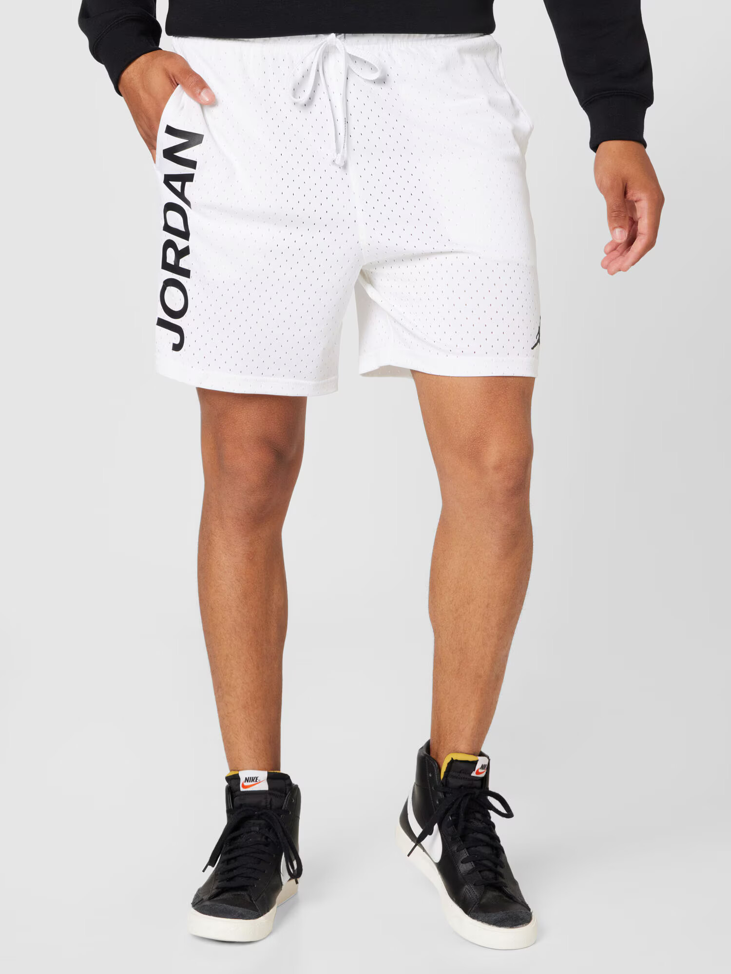 Jordan Pantaloni sport negru / alb - Pled.ro