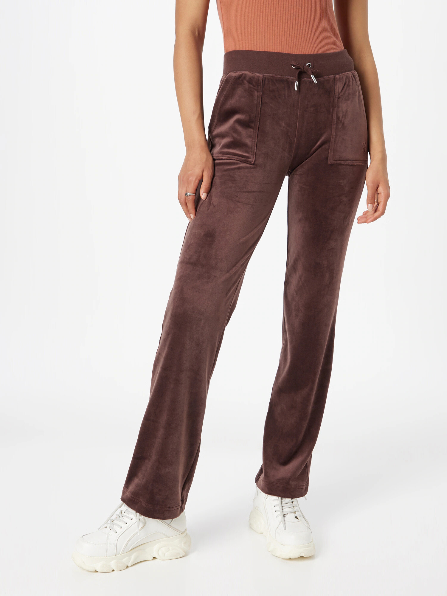 Juicy Couture Pantaloni 'DEL RAY' ciocolatiu - Pled.ro