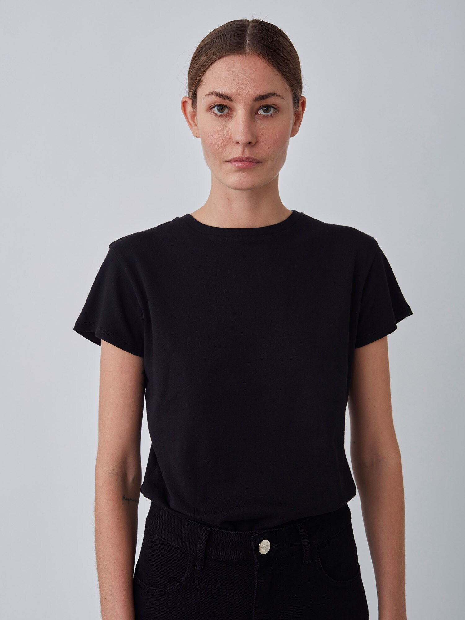 JUST FEMALE Tricou 'Cash' negru - Pled.ro