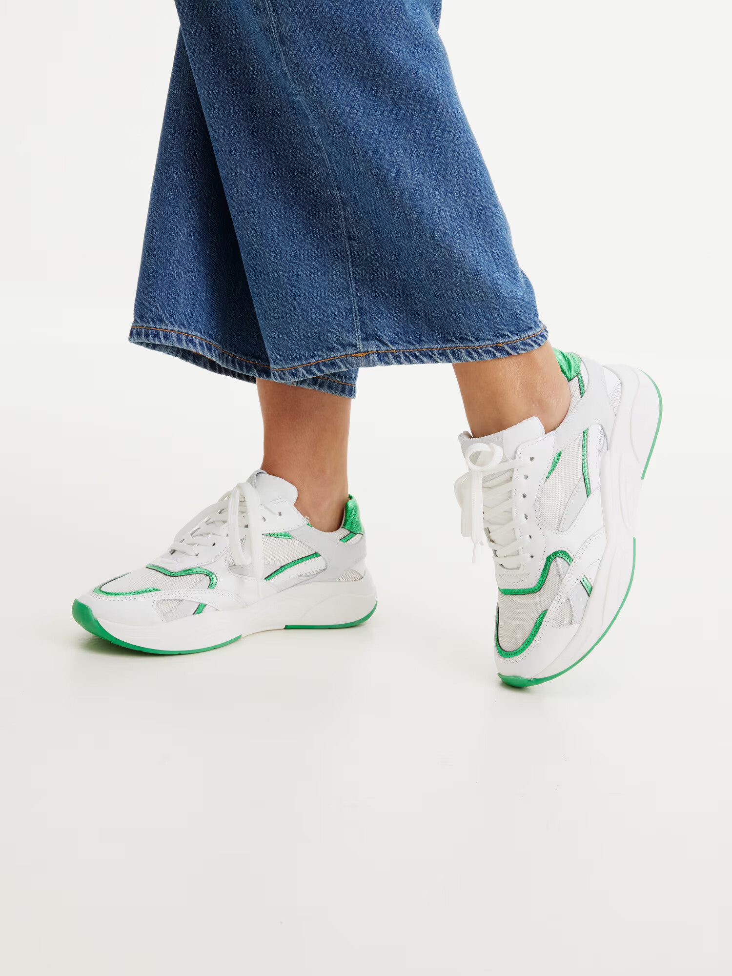 Karolina Kurkova Originals Sneaker low 'Cossima' verde / alb - Pled.ro