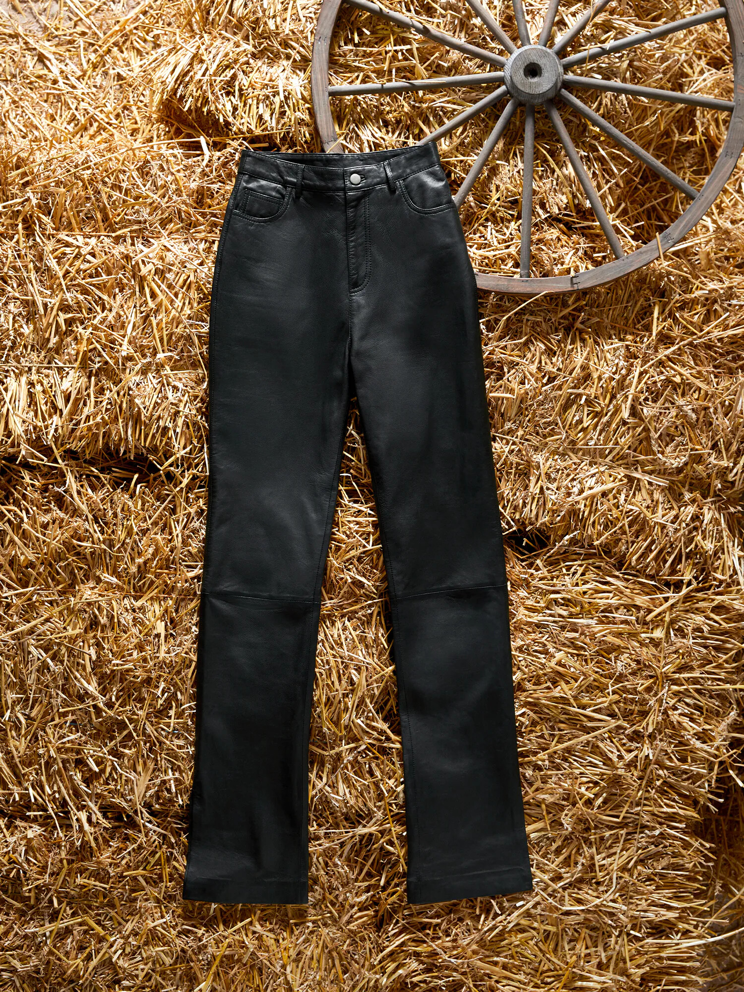 Kendall for ABOUT YOU Pantaloni 'Dita' negru - Pled.ro