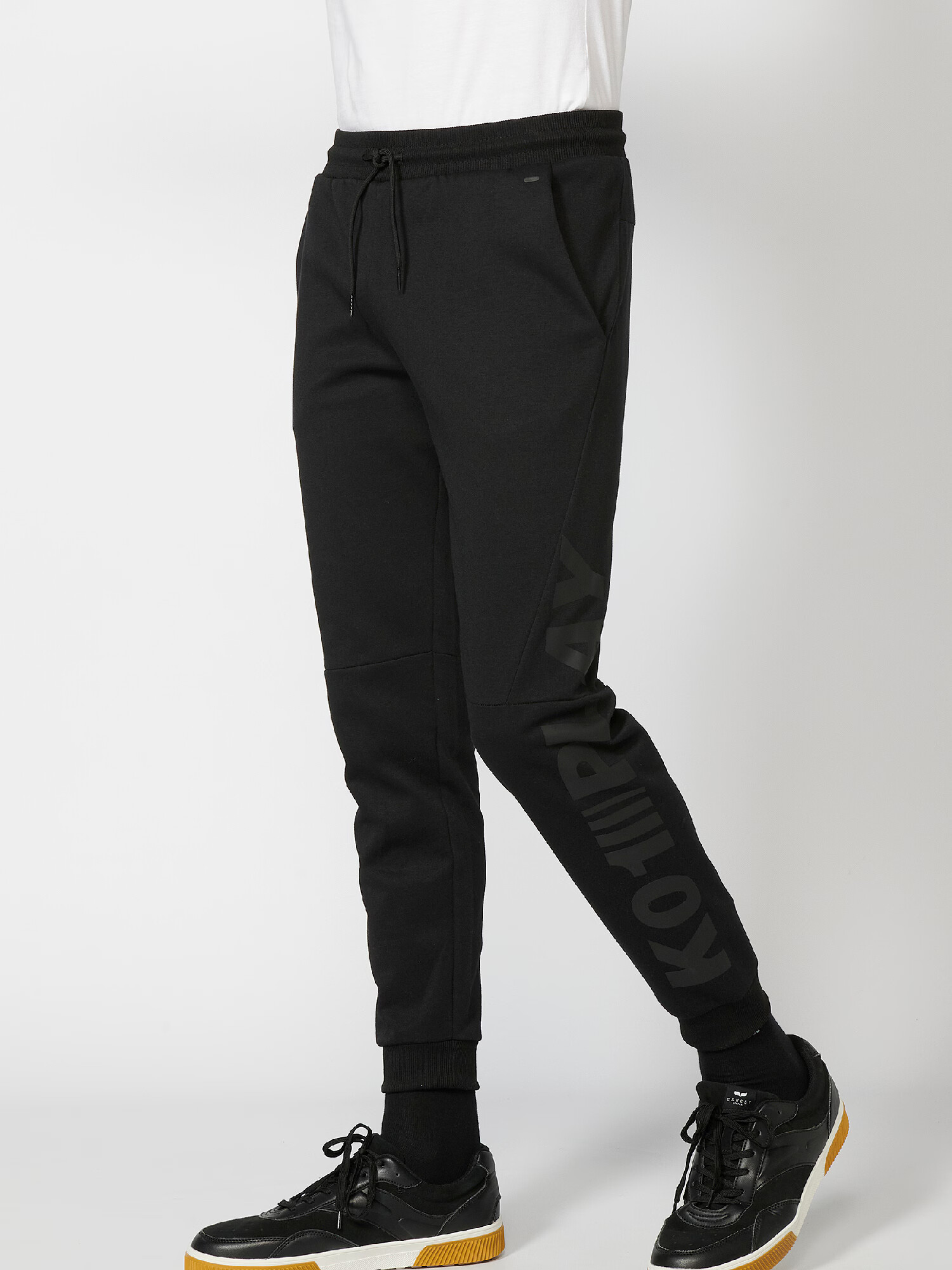 KOROSHI Pantaloni negru - Pled.ro