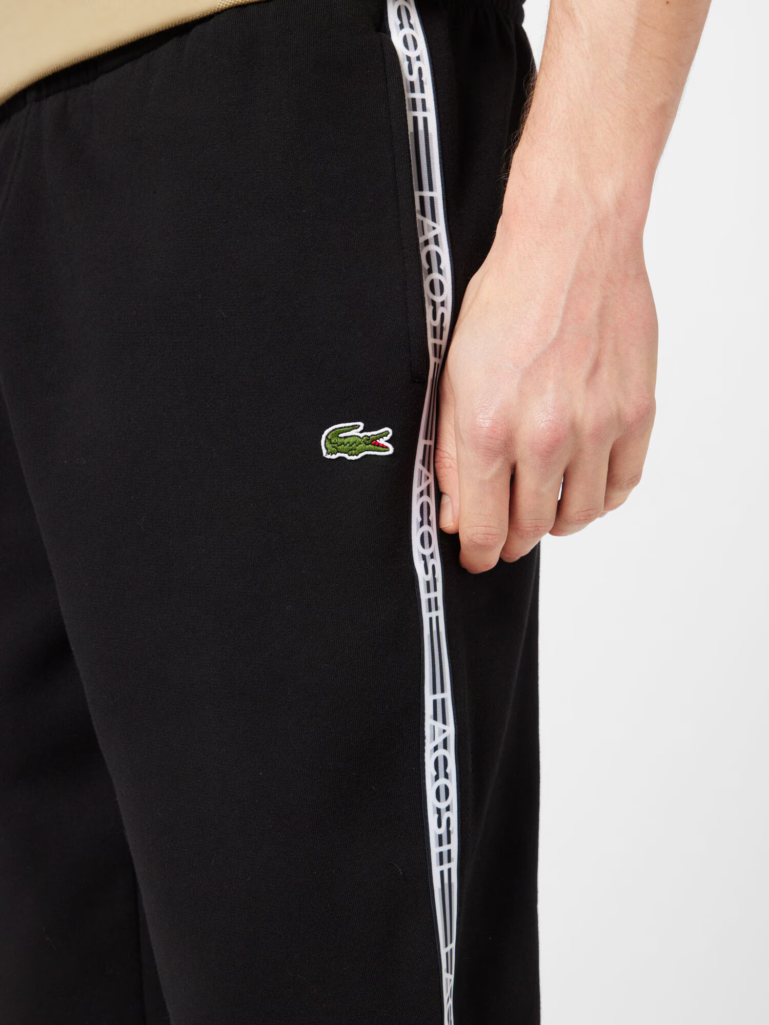 LACOSTE Pantaloni roșu / negru / alb - Pled.ro