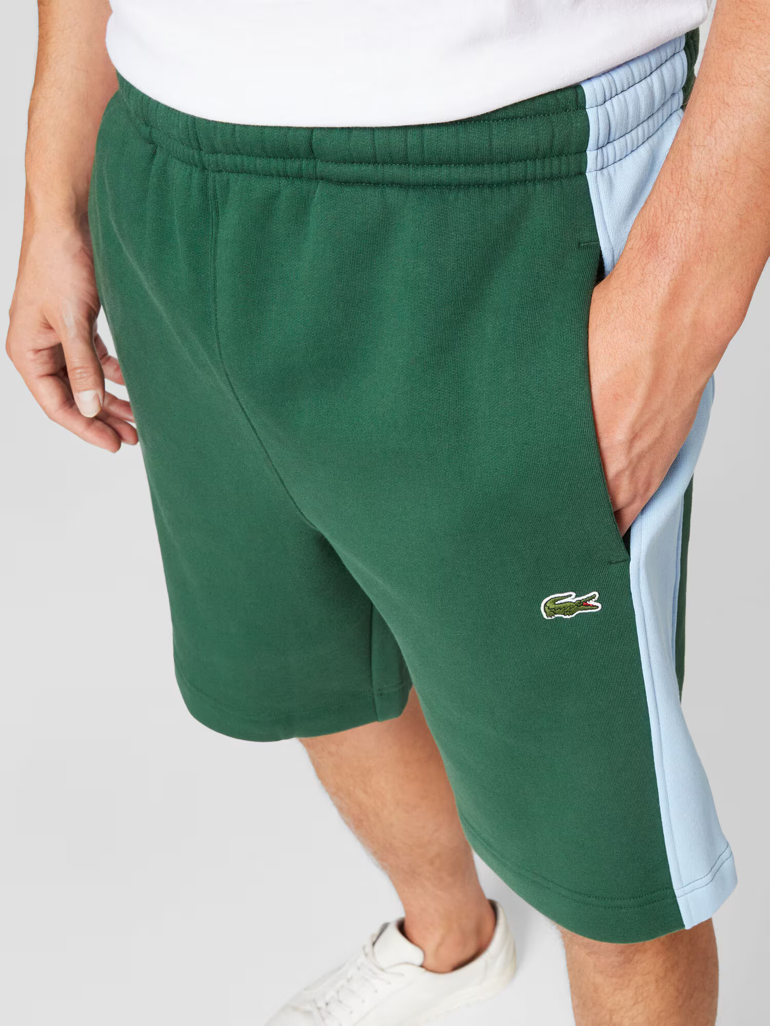 LACOSTE Pantaloni verde / roșu / alb - Pled.ro