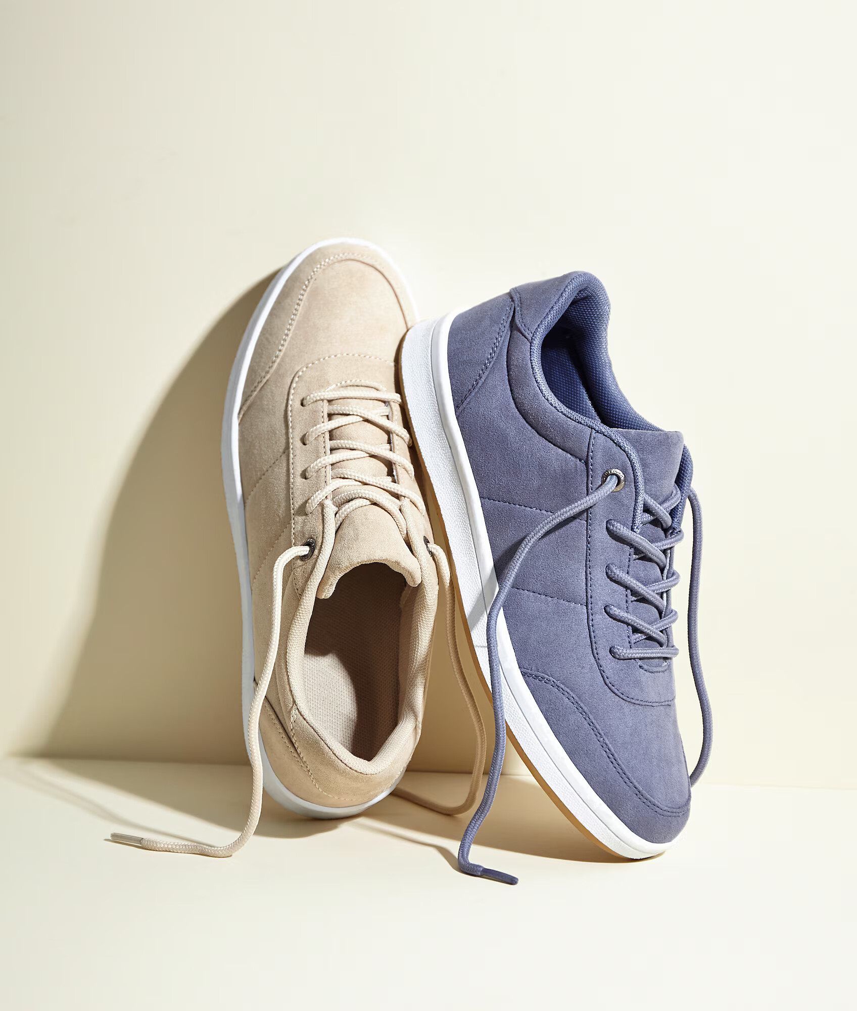 LASCANA Sneaker low ' ' albastru / maro / alb - Pled.ro