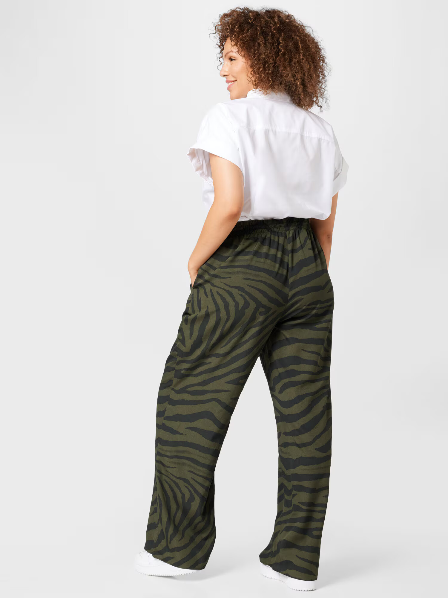 Lauren Ralph Lauren Plus Pantaloni 'ZIAKASH' oliv / negru - Pled.ro