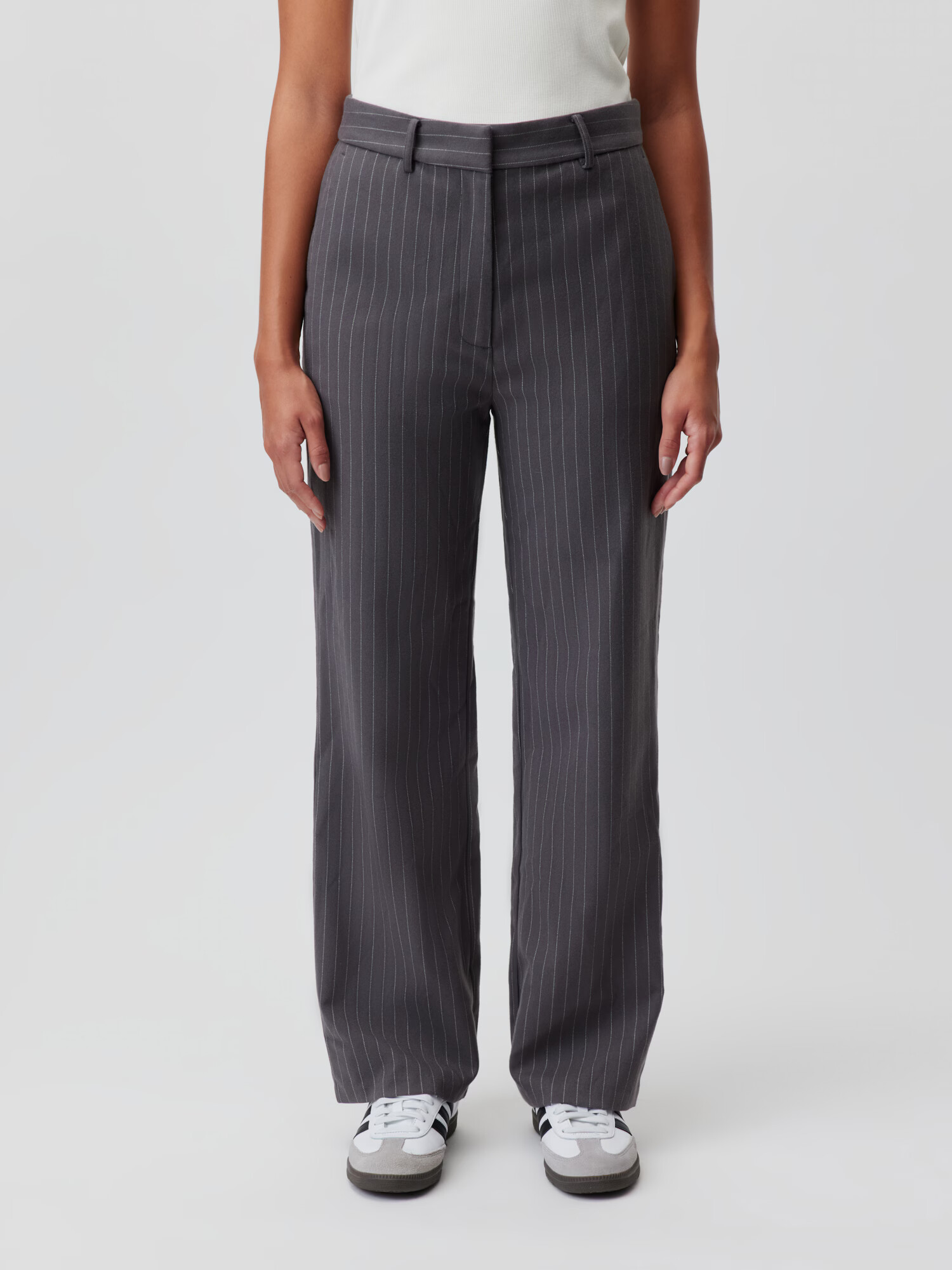 LeGer by Lena Gercke Pantaloni 'Fergie' gri grafit / alb - Pled.ro