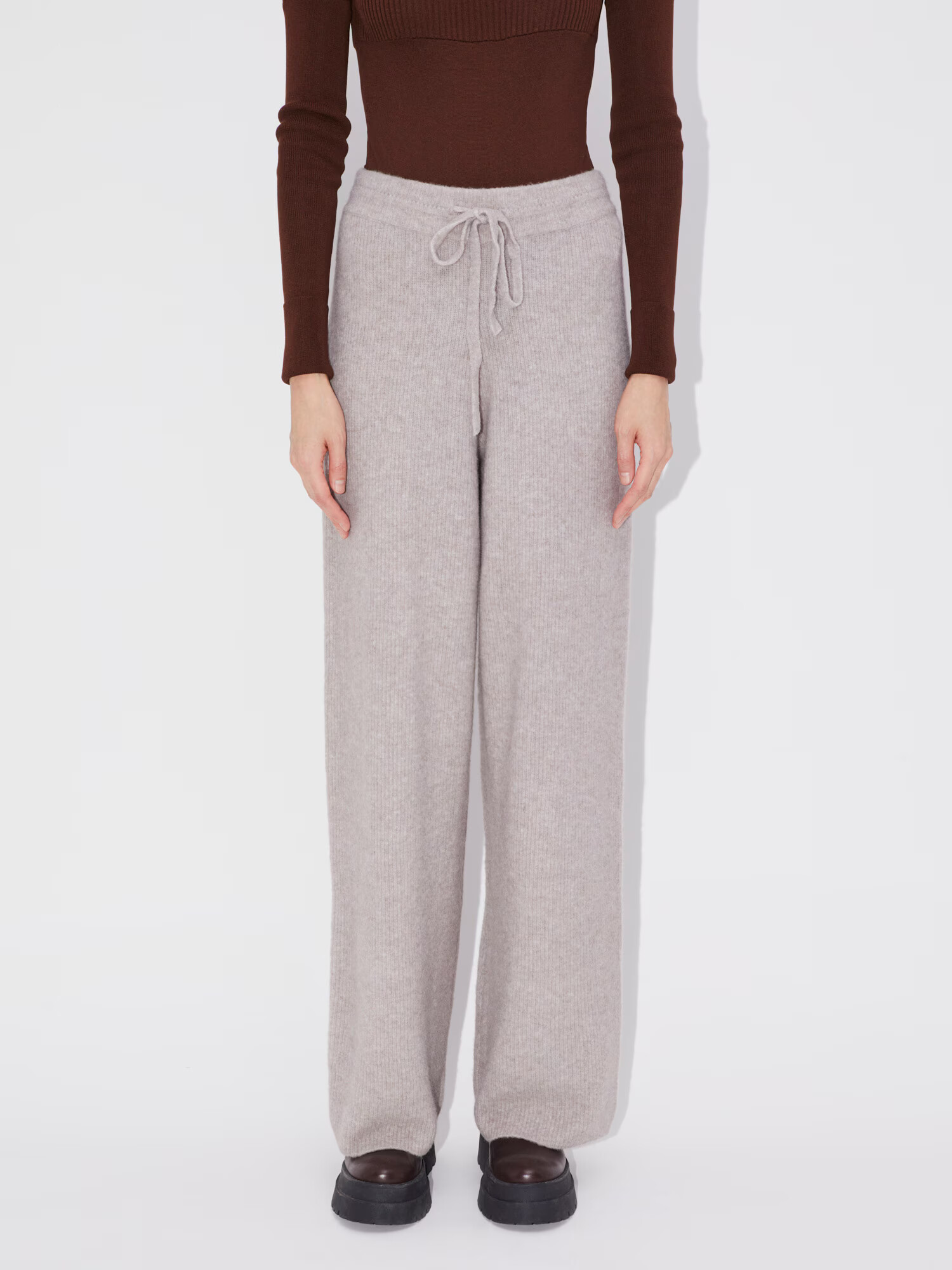 LeGer by Lena Gercke Pantaloni 'Gigi' gri deschis - Pled.ro