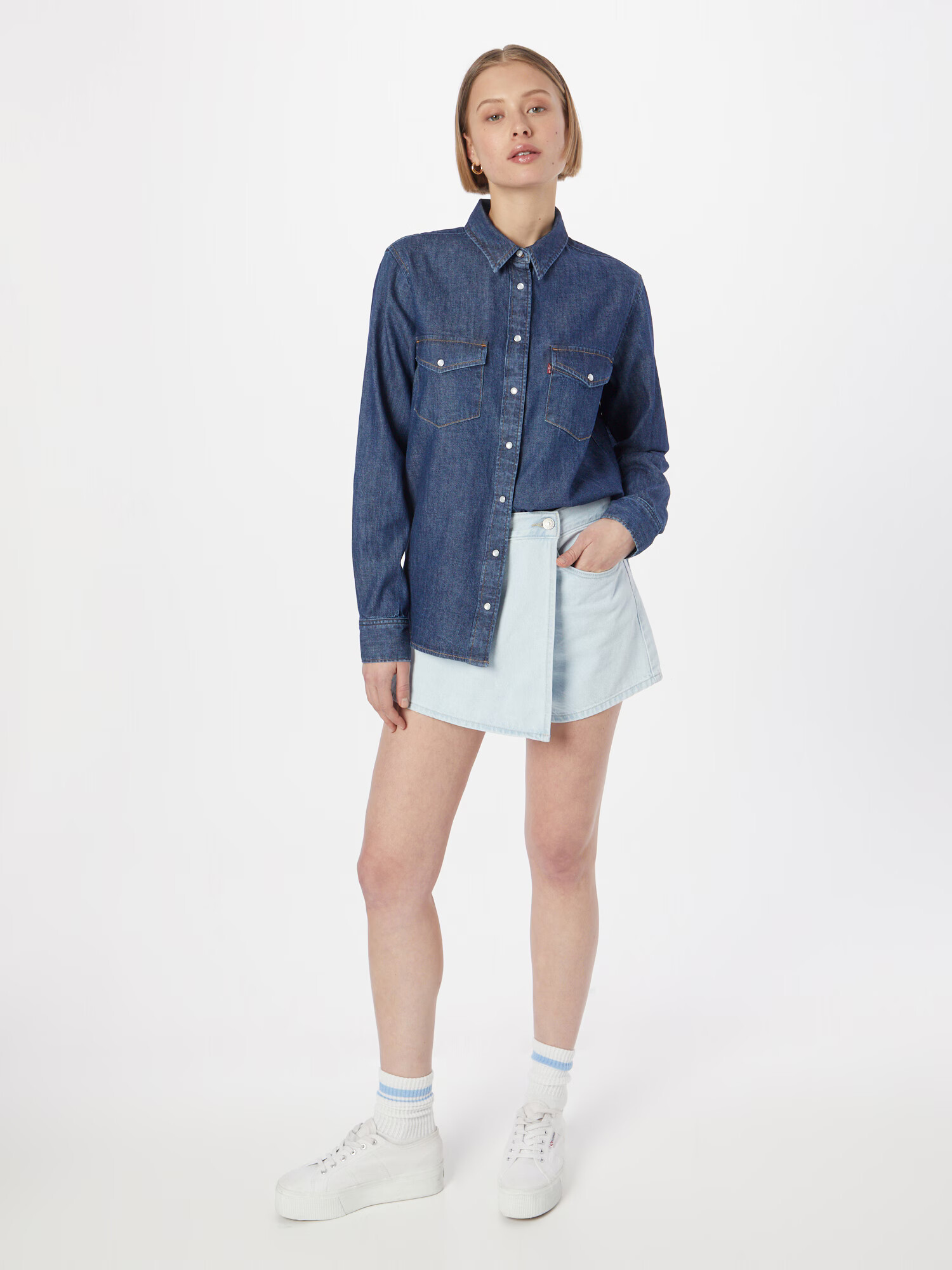 LEVI'S Bluză 'ESSENTIAL' albastru denim - Pled.ro