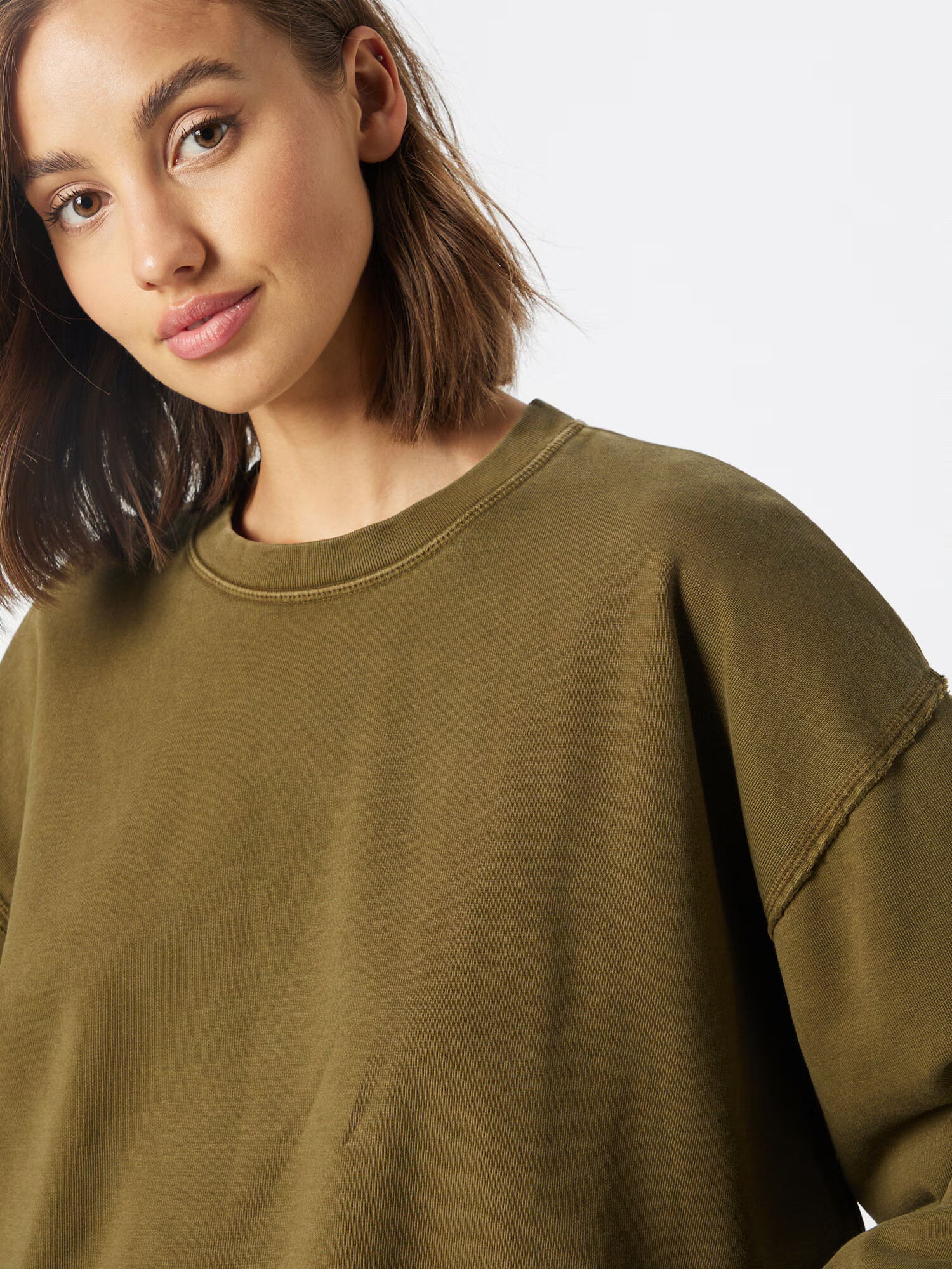 LEVI'S Bluză de molton 'ROONIE CROP SWEATSHIRT GREENS' oliv - Pled.ro