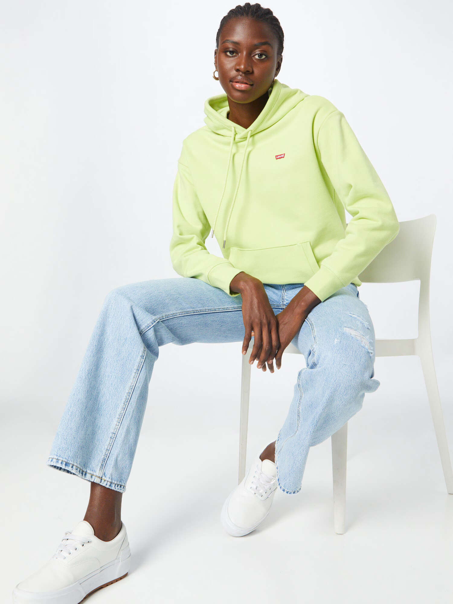 LEVI'S Bluză de molton 'STANDARD HOODIE GREENS' verde kiwi / roșu - Pled.ro