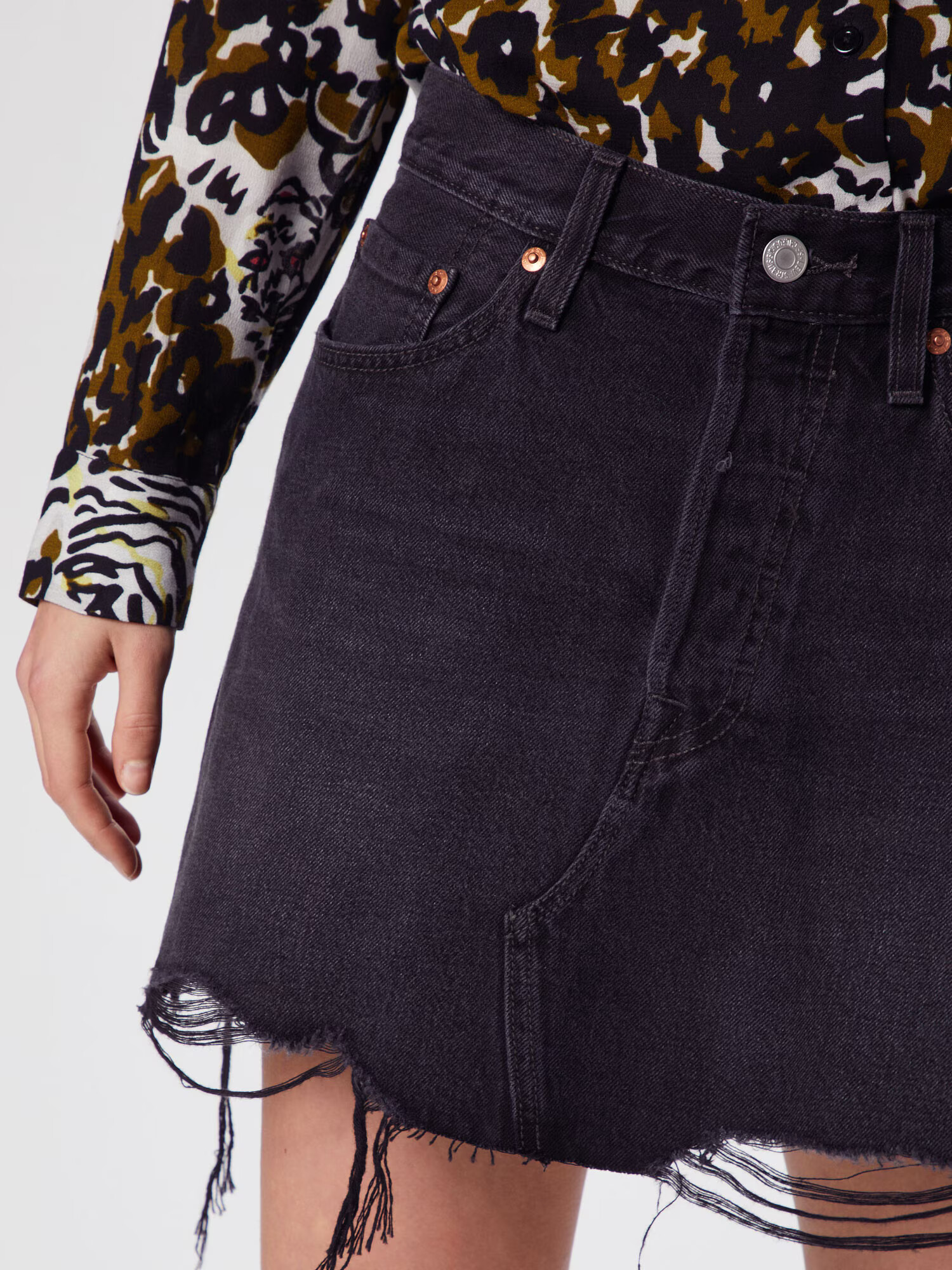 LEVI'S ® Fustă 'DECONSTRUCTED SKIRT BLACKS' negru denim - Pled.ro