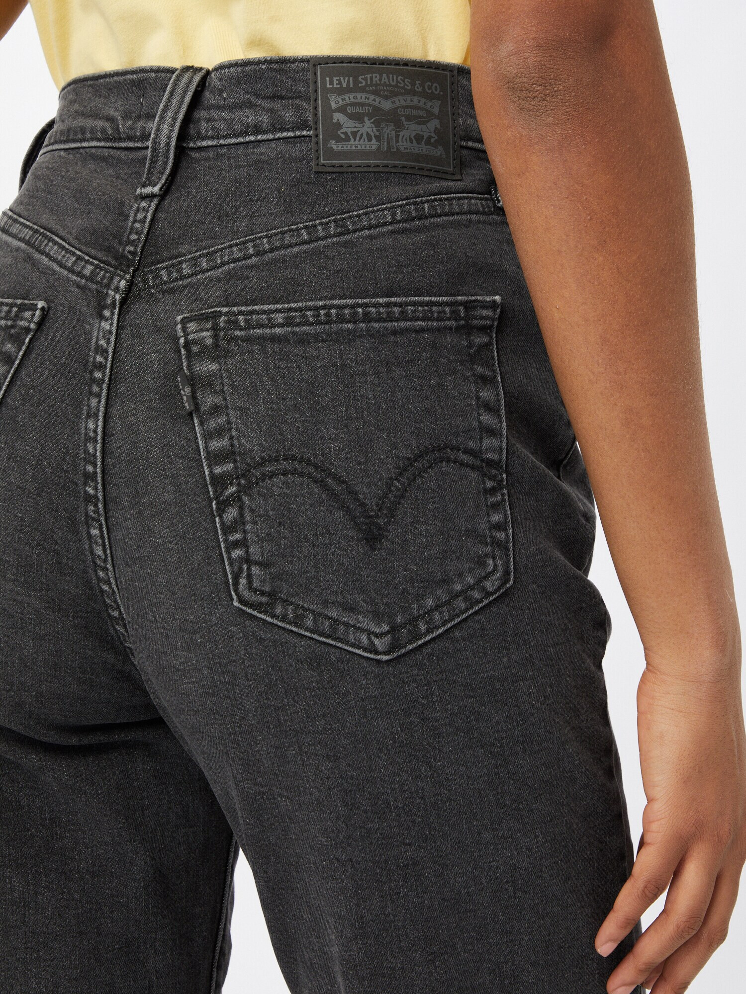 LEVI'S Jeans 'MOM JEANS' negru denim - Pled.ro