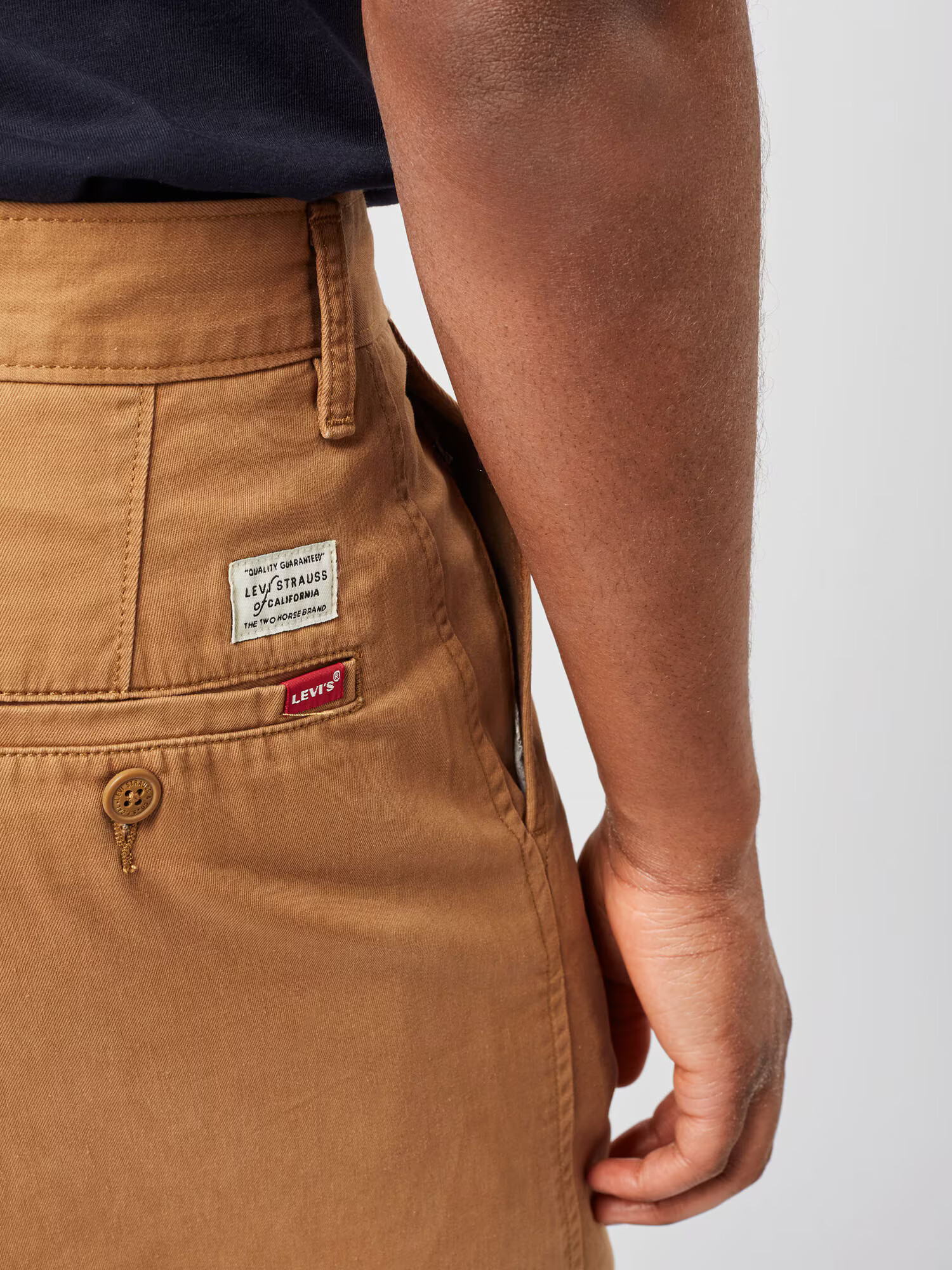 LEVI'S ® Pantaloni eleganți nisipiu - Pled.ro