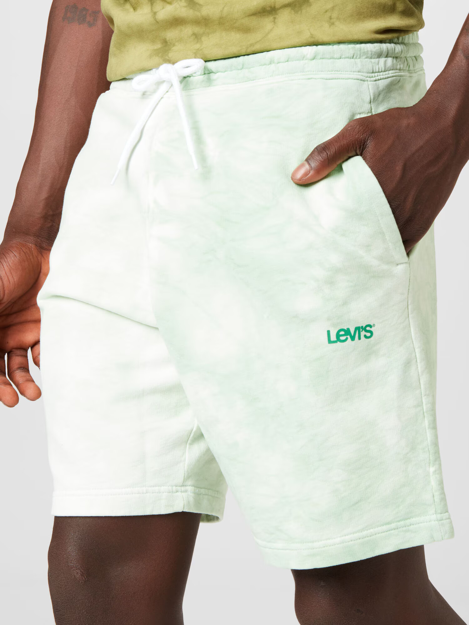 LEVI'S Pantaloni verde / verde mentă / alb - Pled.ro