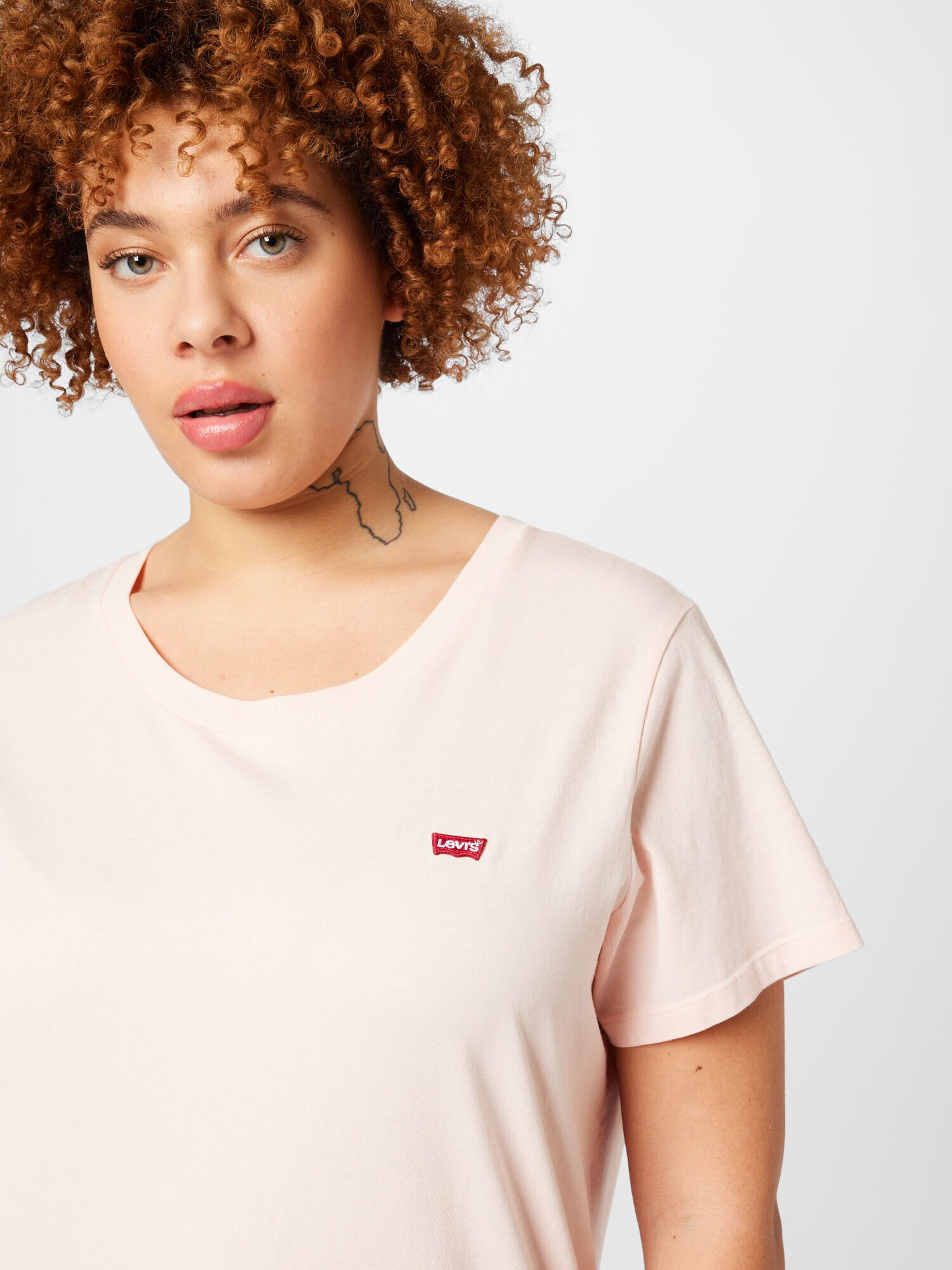 Levi's® Plus Tricou rosé / roșu / alb - Pled.ro