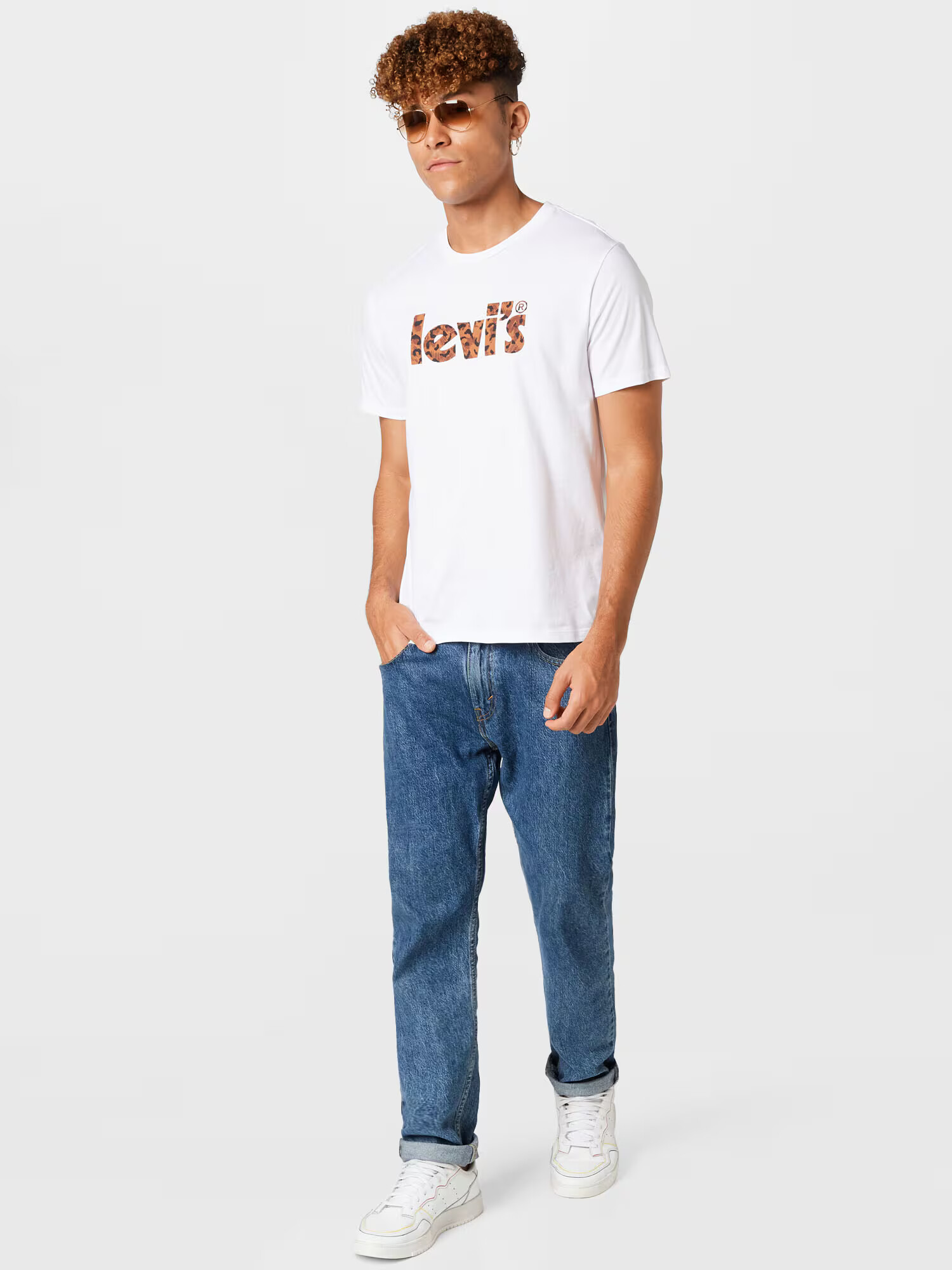 LEVI'S Tricou 'LSE_GRAPHIC CREWNECK TE NEUTRALS' maro / maro caramel / negru / alb - Pled.ro