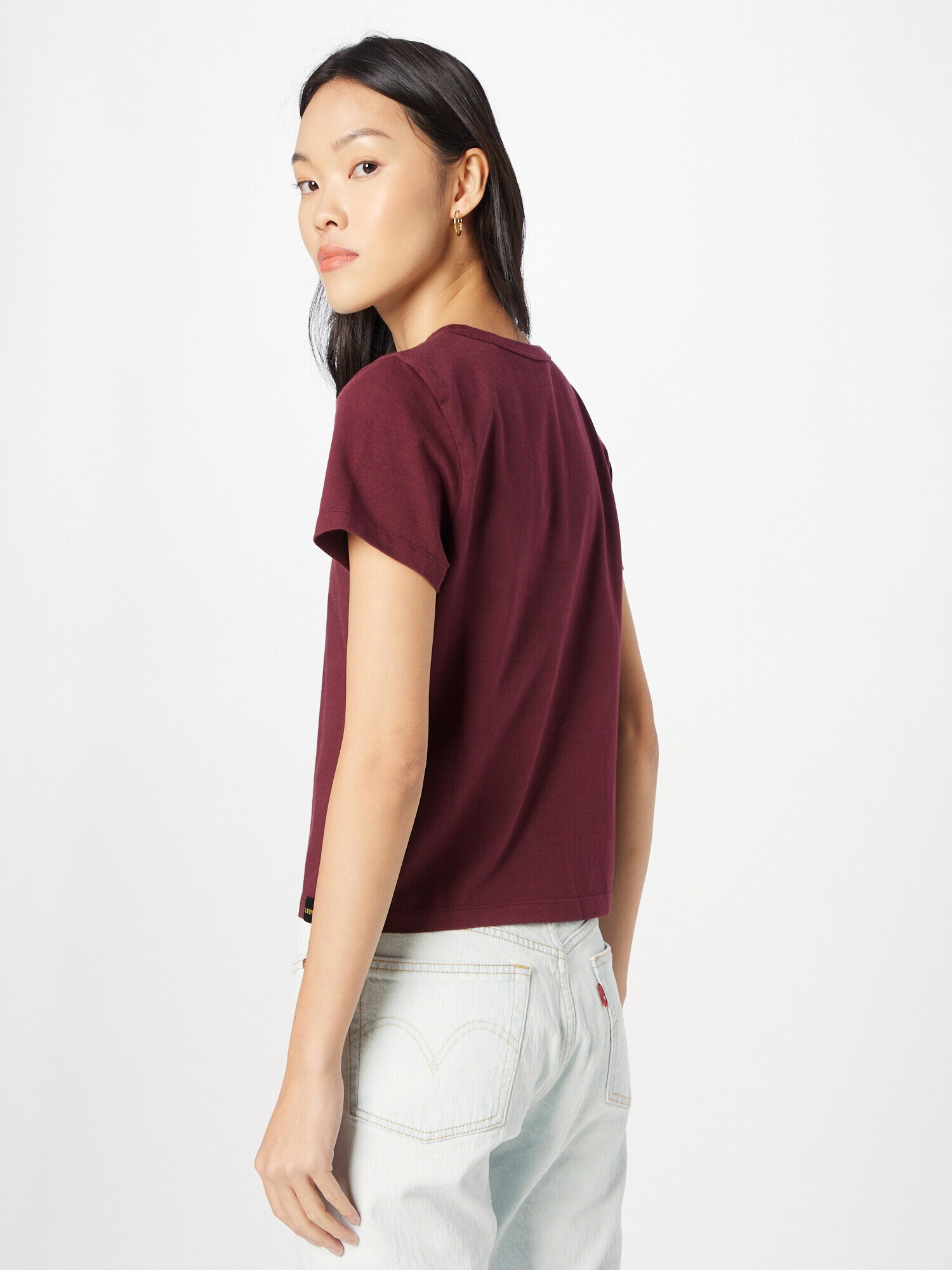 LEVI'S Tricou 'RICKIE' auriu / roșu bordeaux - Pled.ro