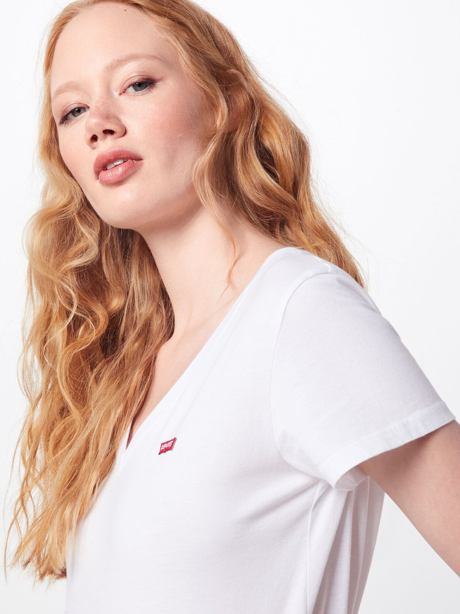 LEVI'S ® Tricou 'PERFECT VNECK NEUTRALS' roșu / alb - Pled.ro