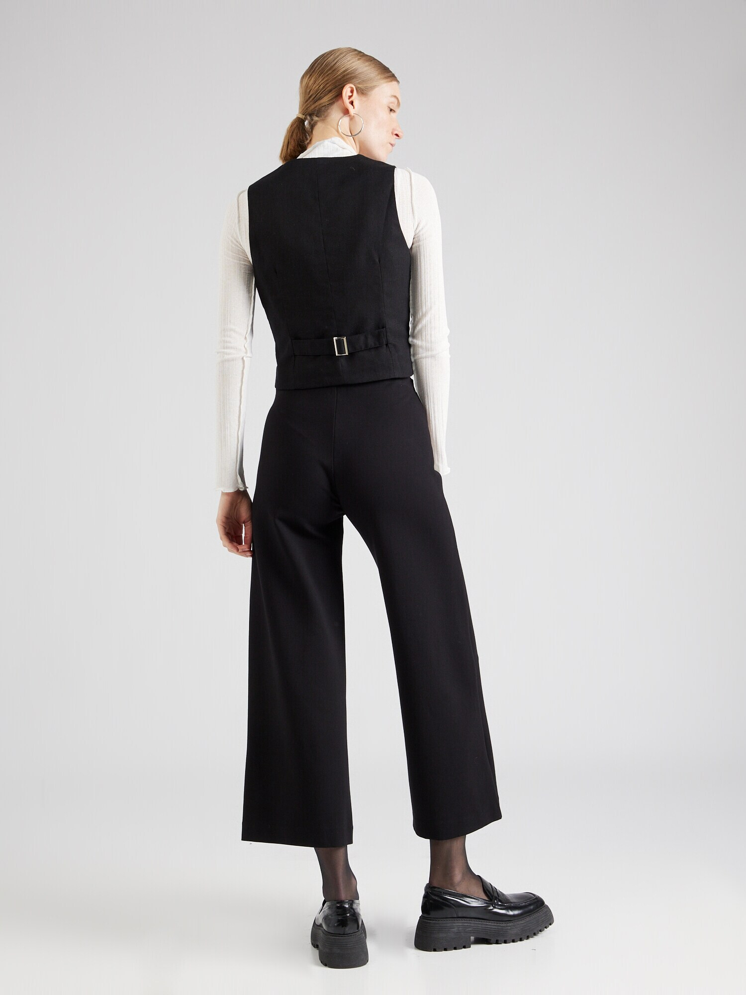 Lindex Pantaloni 'Daisy' negru - Pled.ro