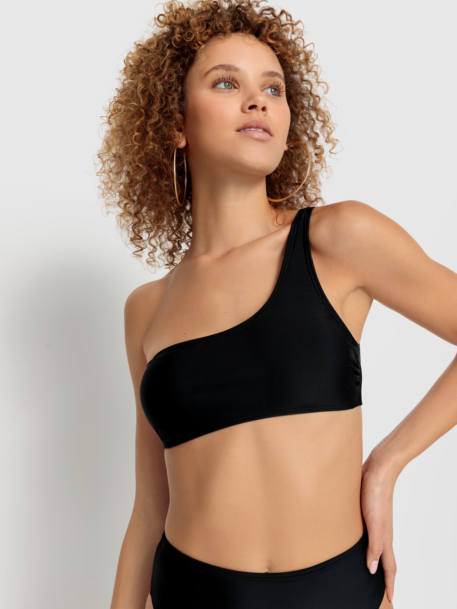 LSCN by LASCANA Sutien costum de baie 'Gina' negru - Pled.ro