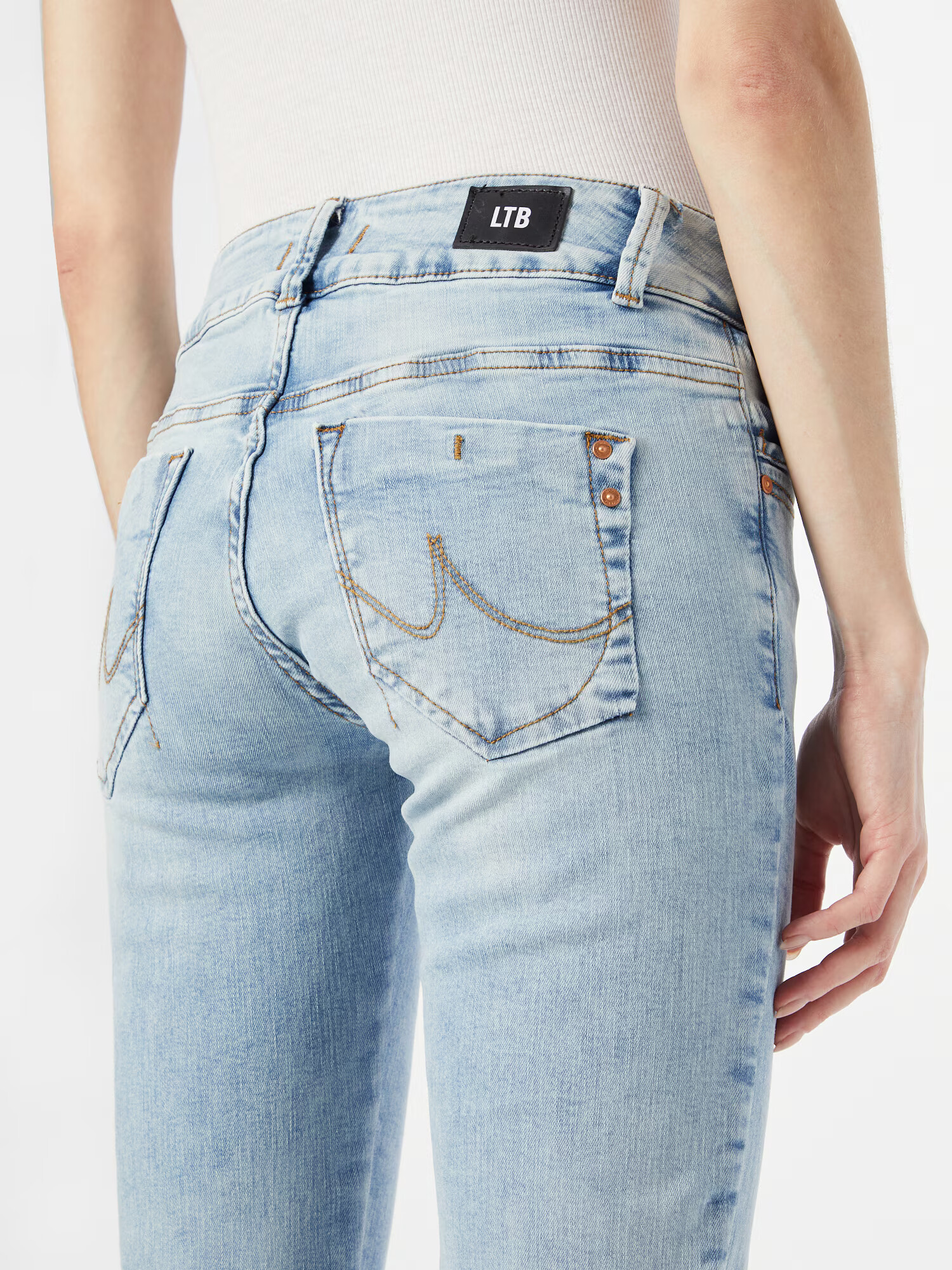 LTB Jeans 'Molly' albastru deschis - Pled.ro