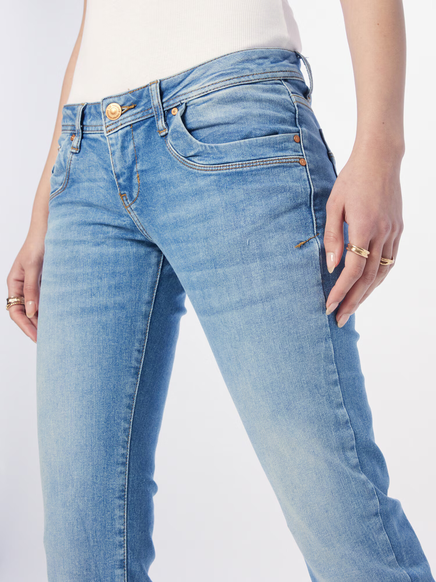 LTB Jeans 'Valerie' albastru denim - Pled.ro