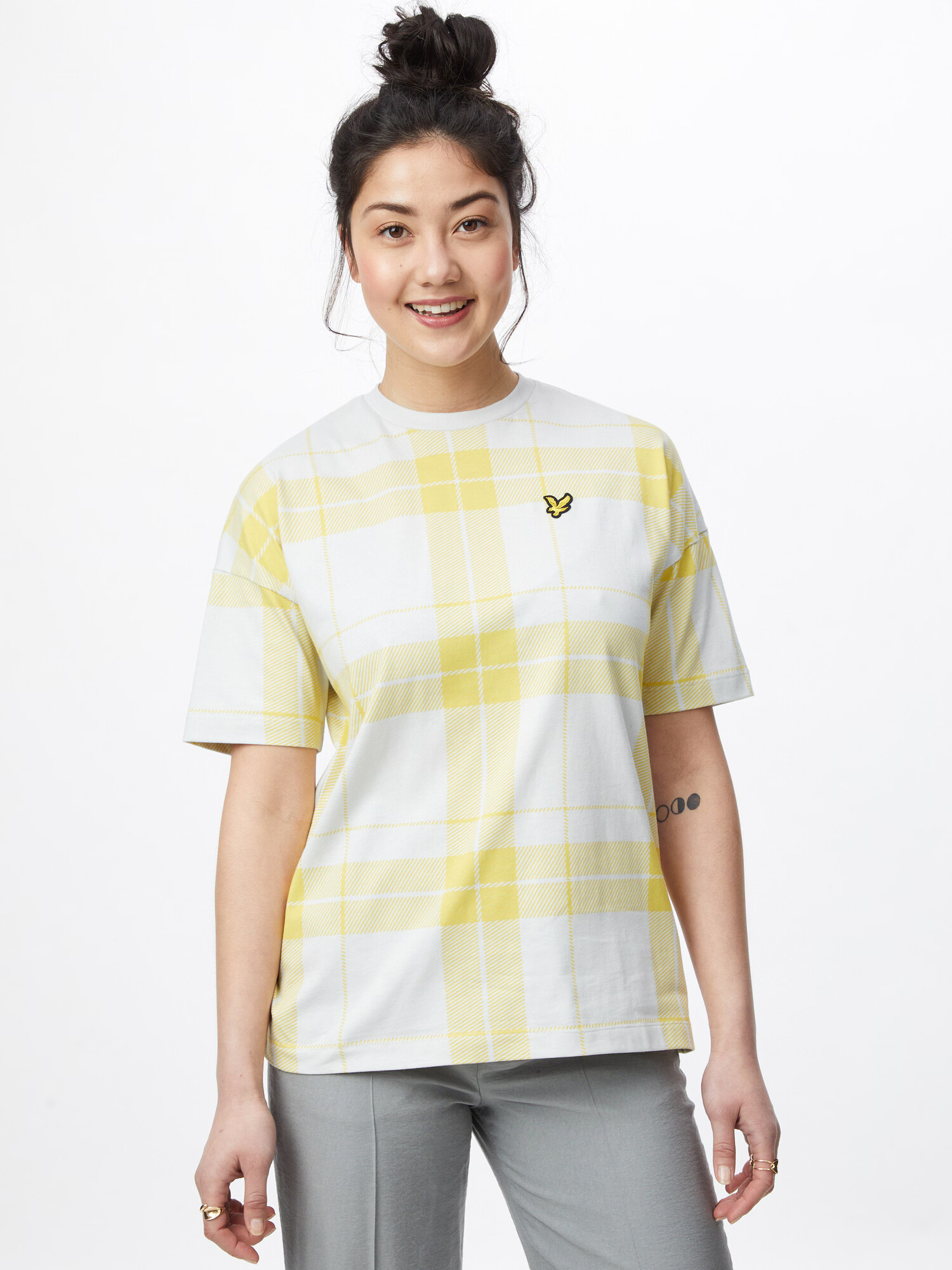 Lyle & Scott Tricou galben pastel / negru / alb - Pled.ro